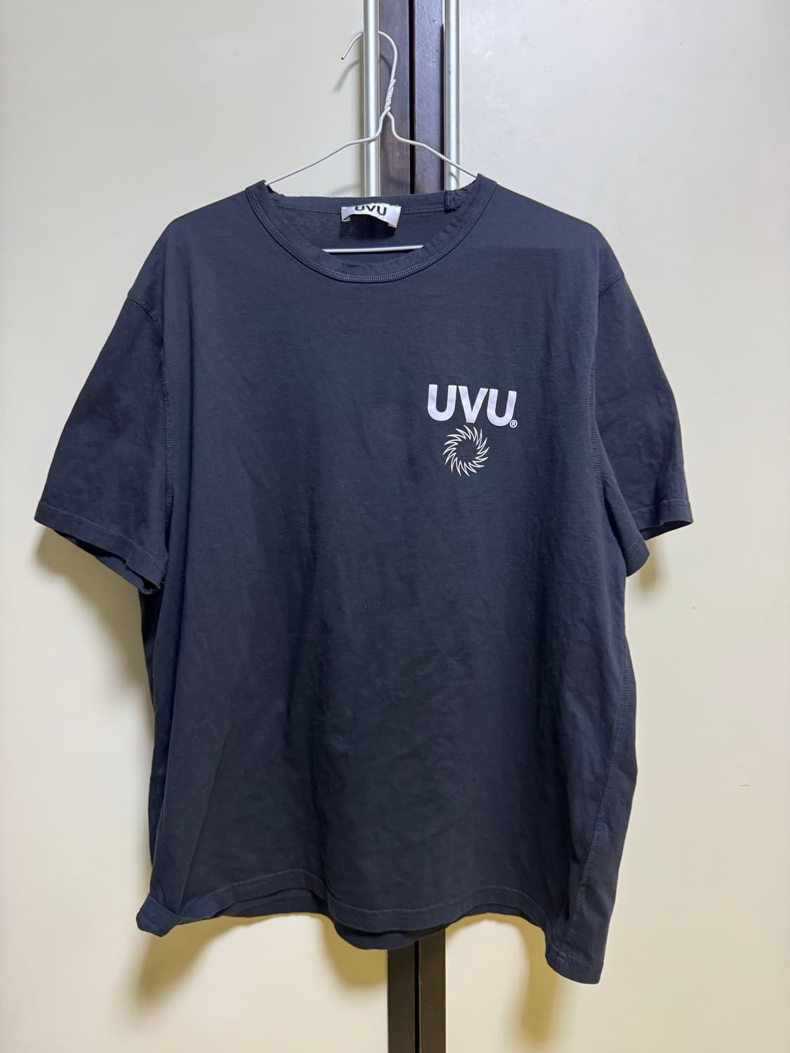 uvu 반팔티 상품이미지1