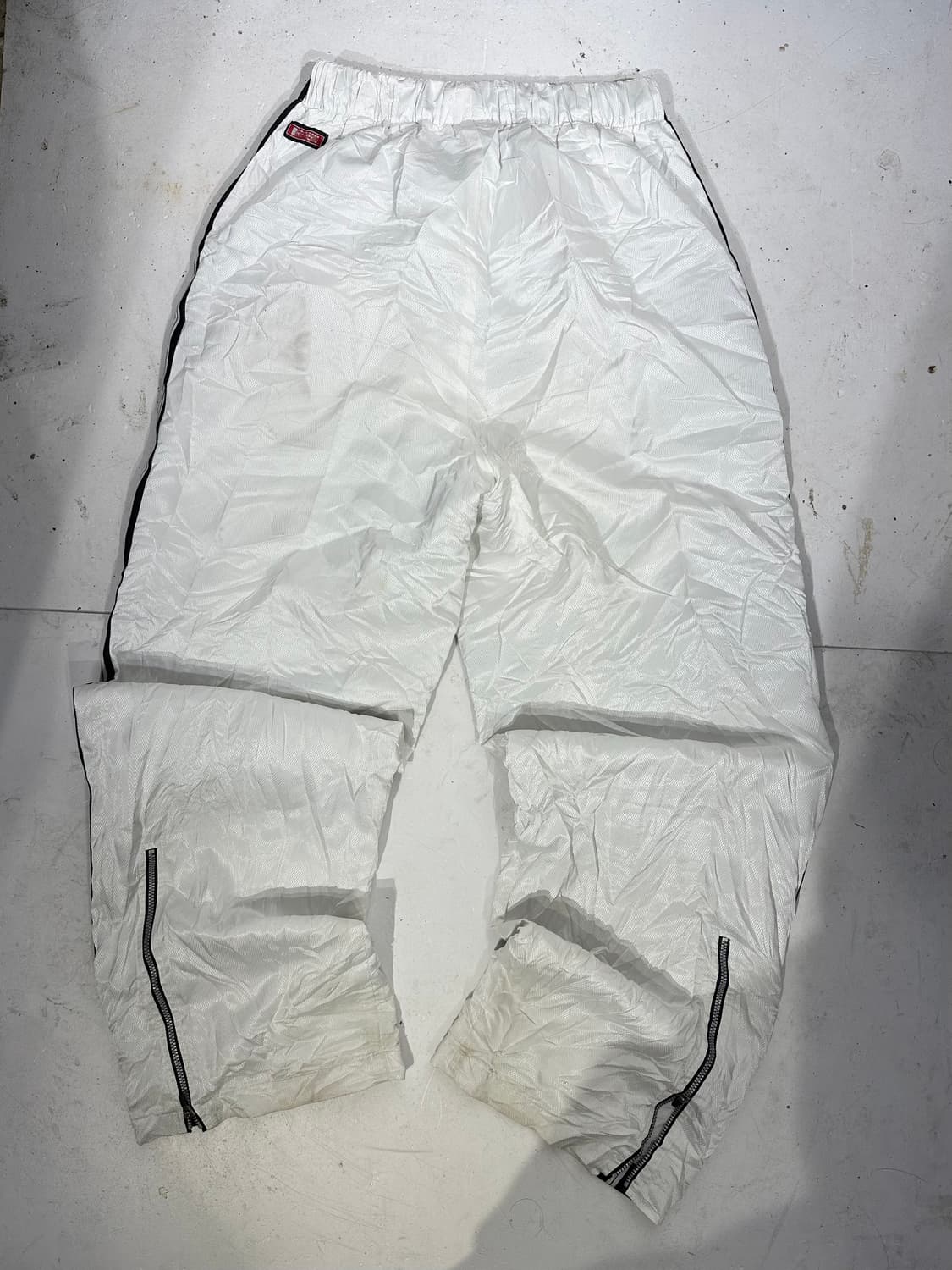 미즈노 화이트 와이드 블랙 사이드 라인 트랙 팬츠 상품이미지5