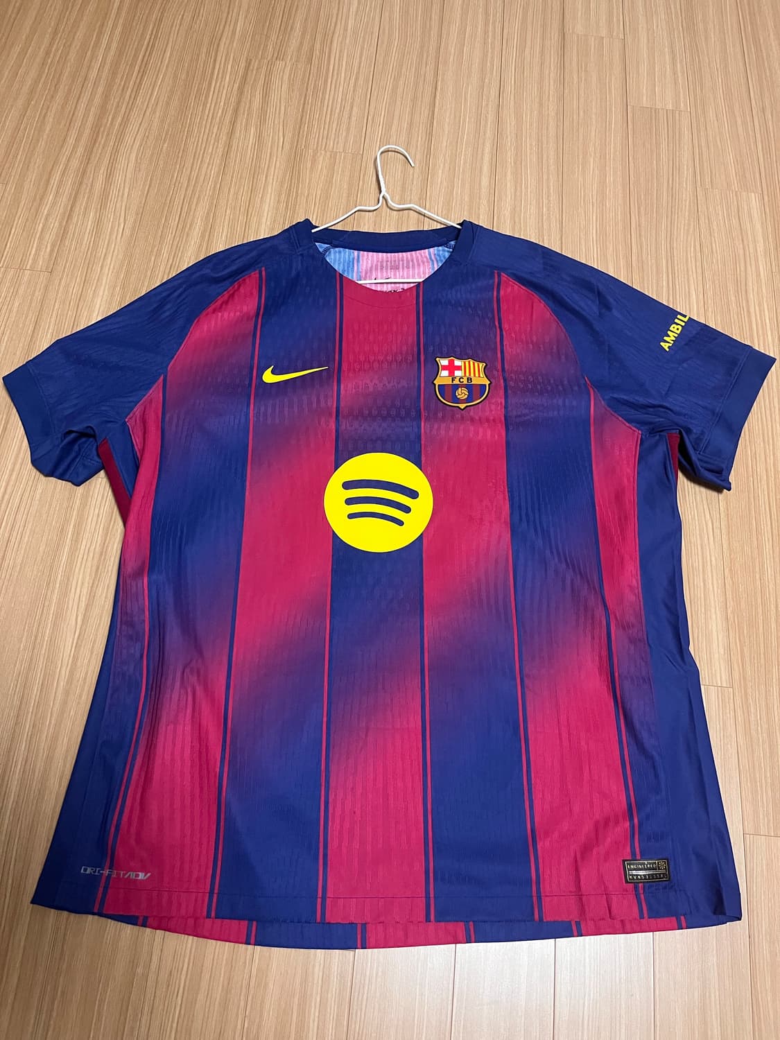 25/26 바르셀로나 어센틱 야말 챔스유니폼 상품이미지1