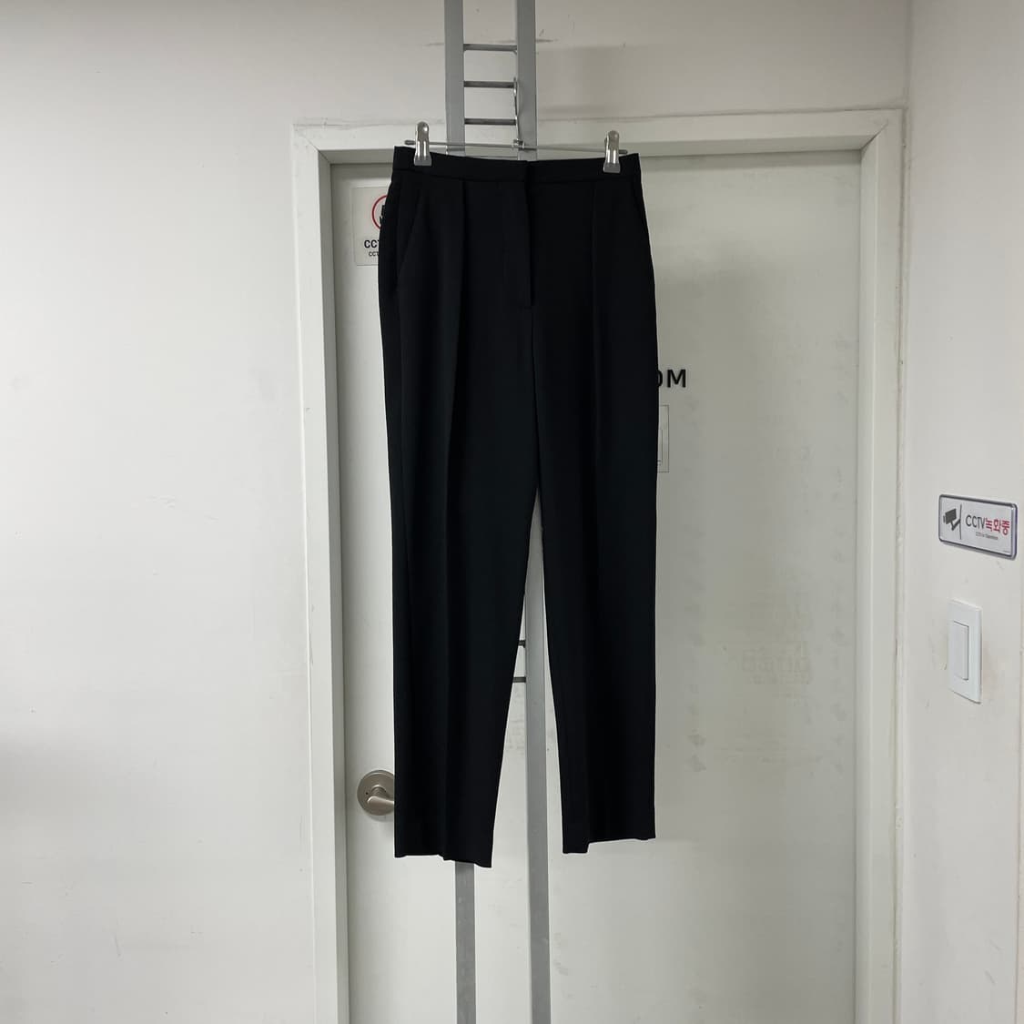 끌로에 블랙 슬랙스 34(W) 상품이미지1