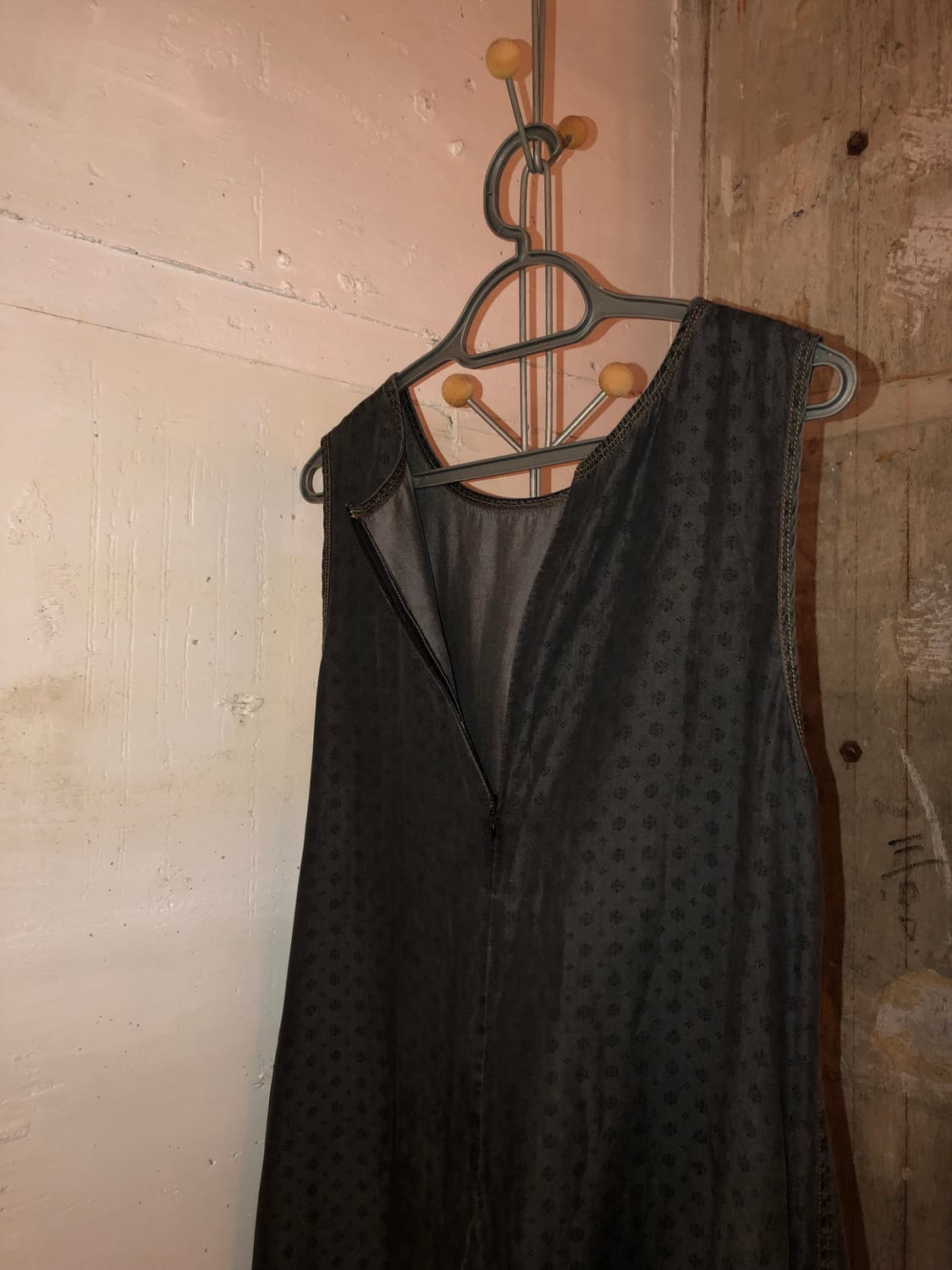 Muted Charcoal Pattern Sleeveless Dress 상품이미지7