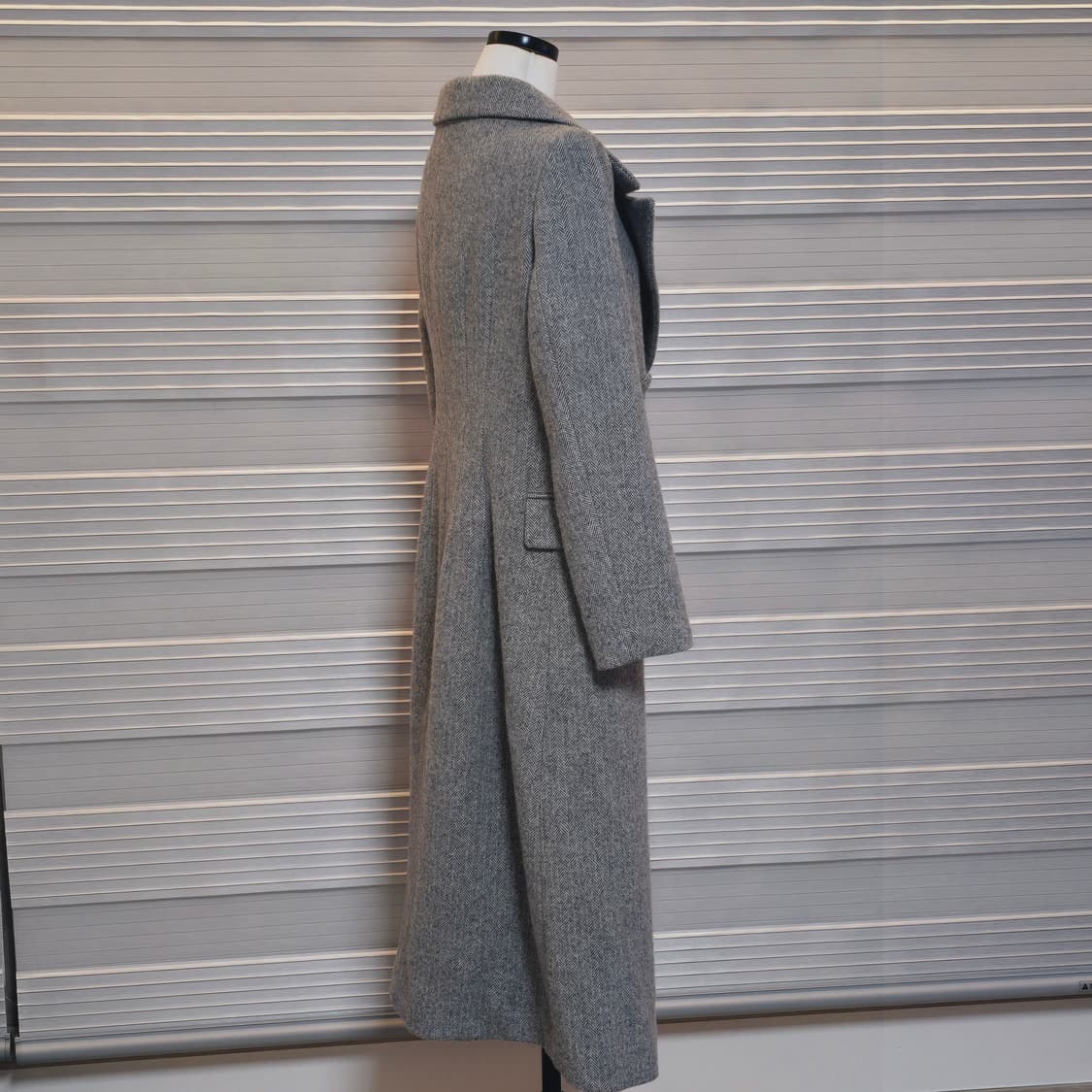 《새상품》헤링본 알파카 롱코트 상품이미지4