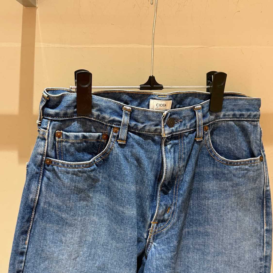 시오타 13.5oz 와이드 테이퍼드 미드 블루 상품이미지2