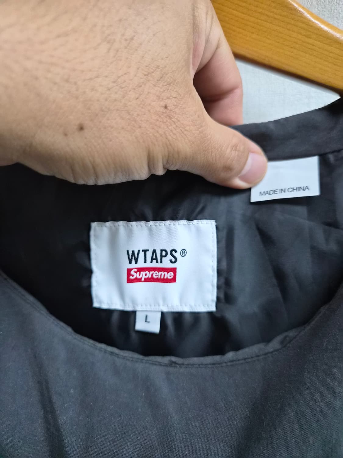 L) 슈프림 X WTAPS 21FW 택티컬 다운 베스트 팝니다 상품이미지4