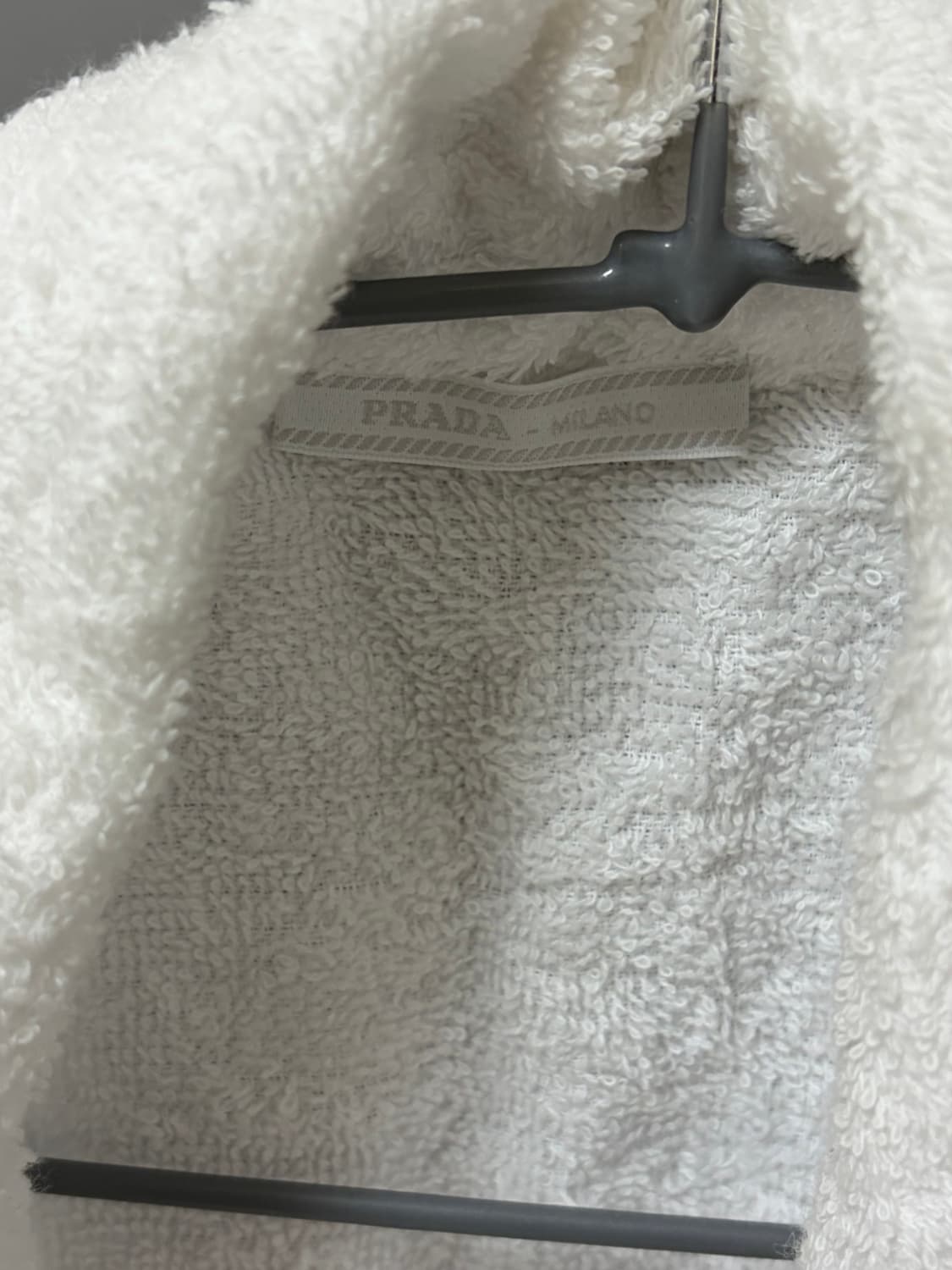 프라다 화이트 로브가운 M size 상품이미지5