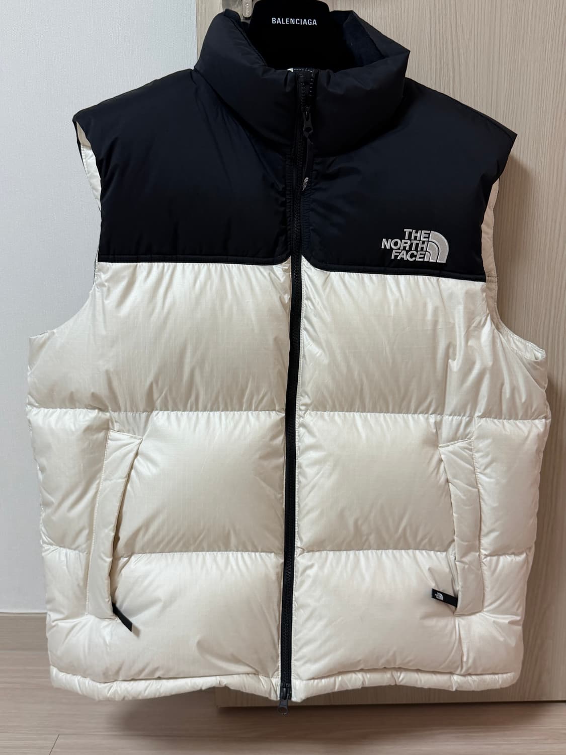 노스페이스 화이트라벨 눕시 패딩 조끼 XL (크림) 상품이미지1
