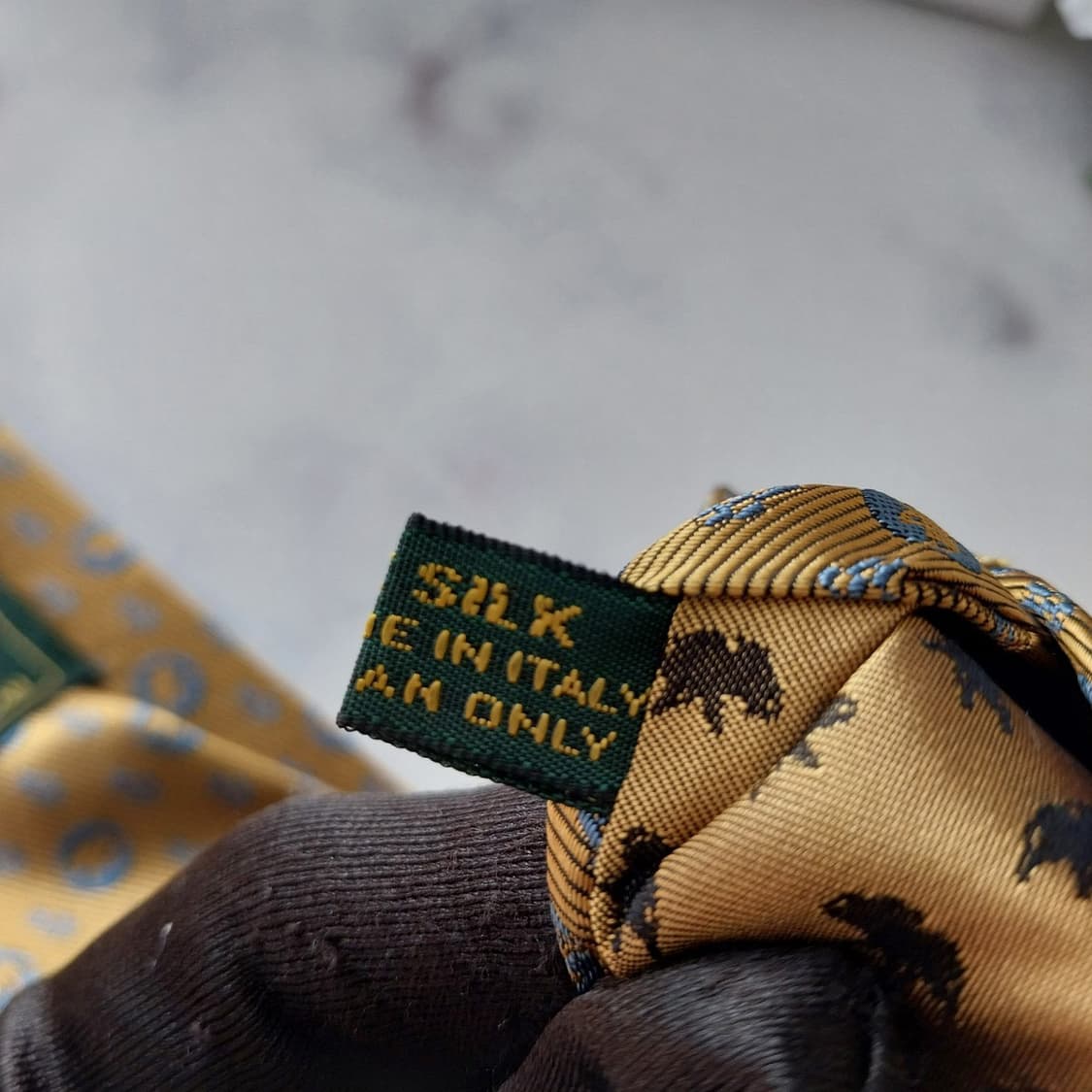 헌팅월드 실크 골드 코끼리 패턴 넥타이 9.9cm A+~A등급 K1449 상품이미지10