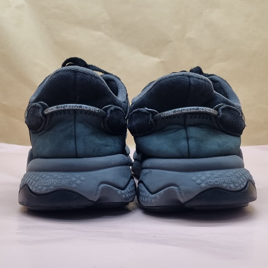 아디다스 오즈위고 블랙 남성운동화270 상품이미지4