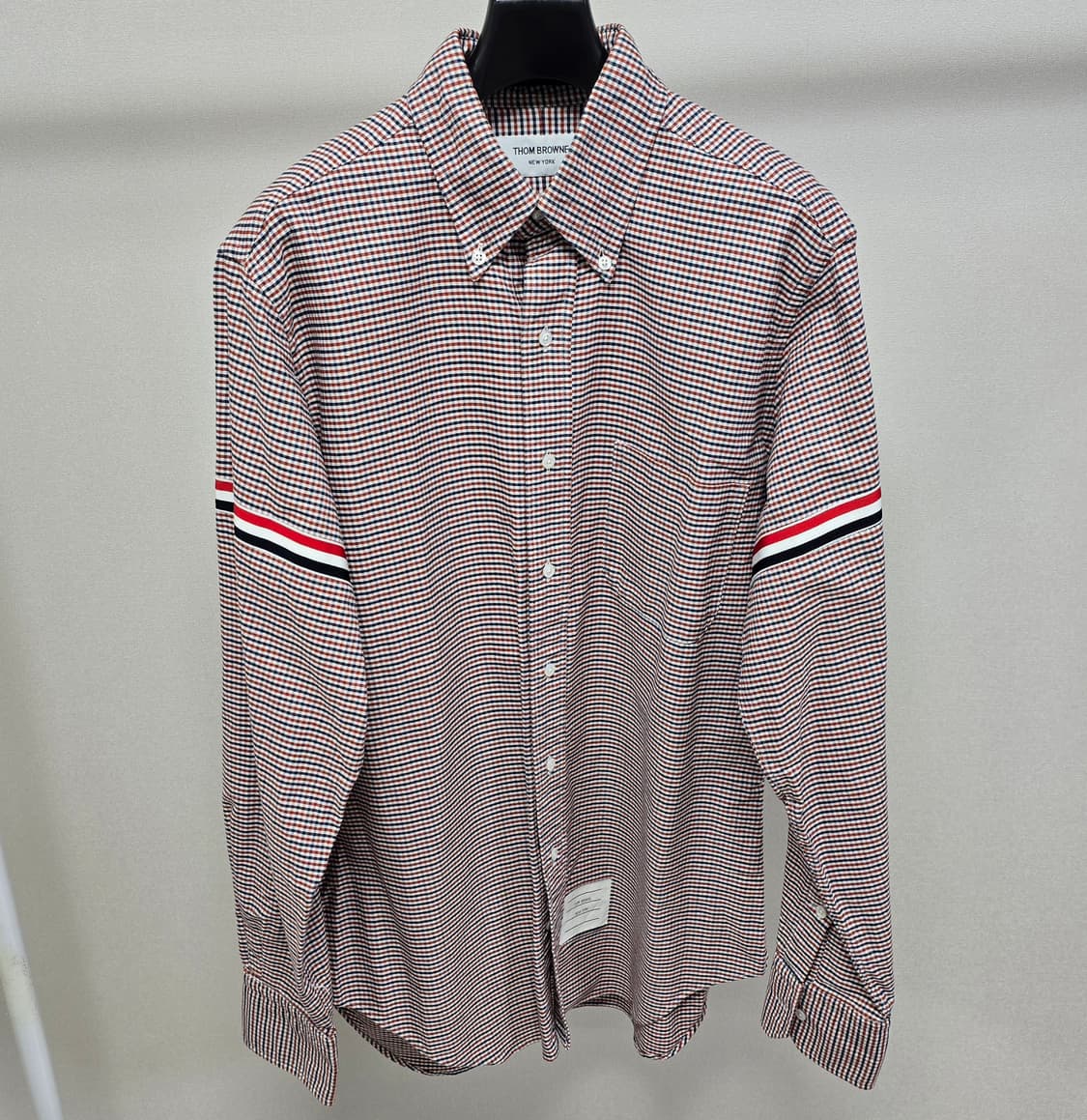 톰브라운 암밴드 삼선 체크 셔츠 3사이즈 100 판매 상품이미지1