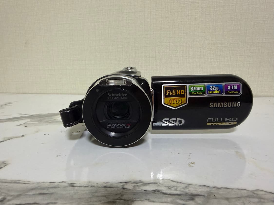 삼성 캠코더 HMX-H106 + 배터리 충전기 포함 상품이미지6
