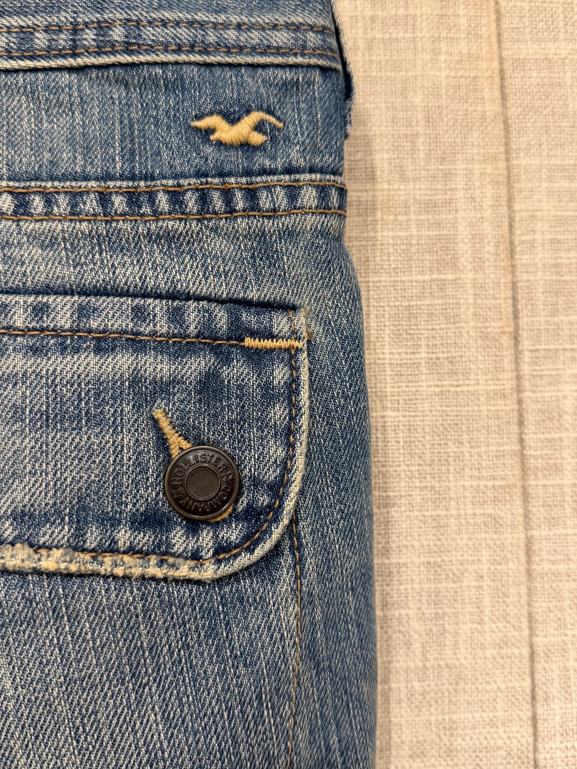 [택달린 새상품] 홀리스터 스몰로고 부츠컷 데님 팬츠 9 사이즈 상품이미지5