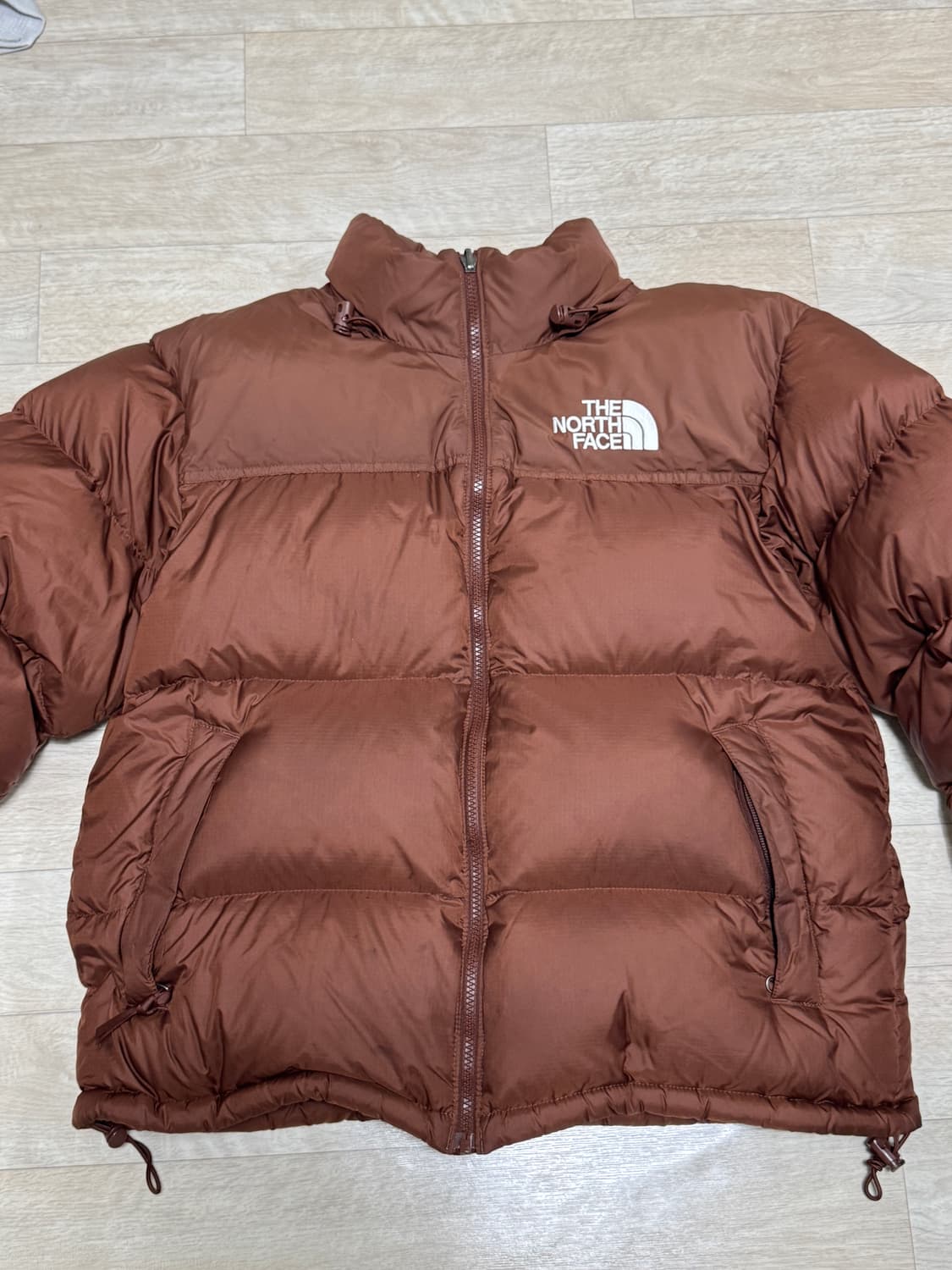 노스페이스 1996 레트로 눕시 자켓 다크 오크 상품이미지1