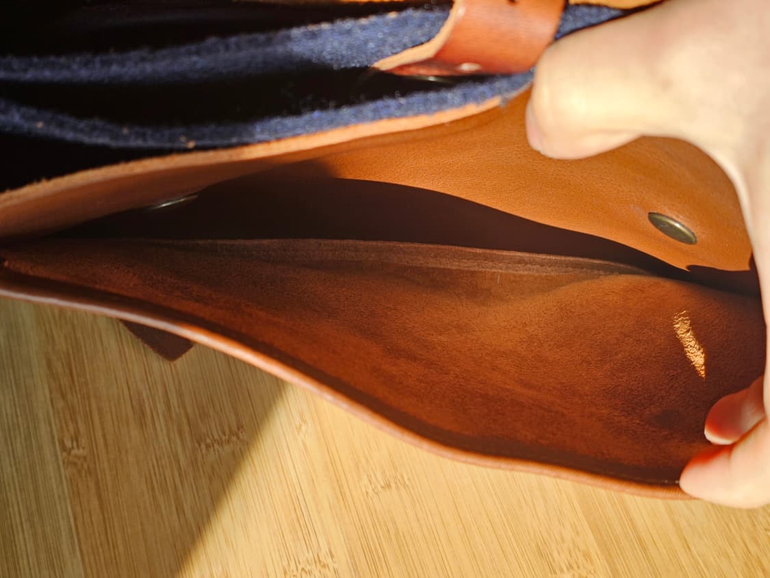 블루드쇼프 이글레어 사첼백 쿠바 리브레(M) 상품이미지6