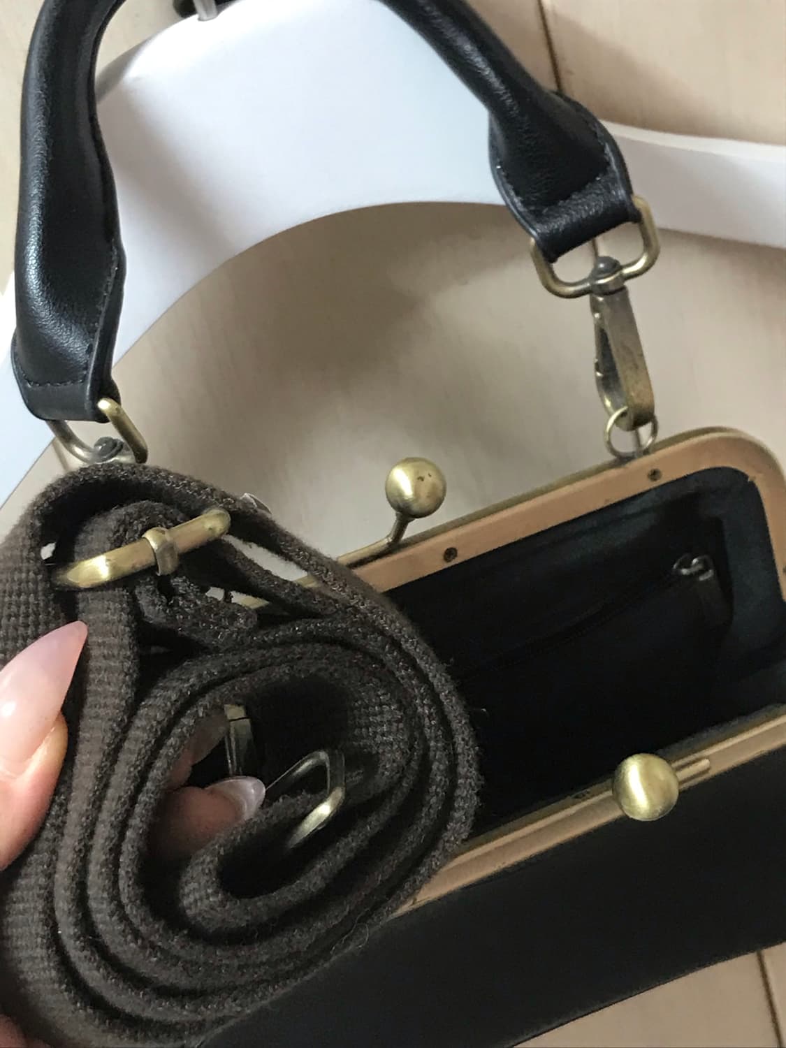 모리걸 포켓미니백 상품이미지1