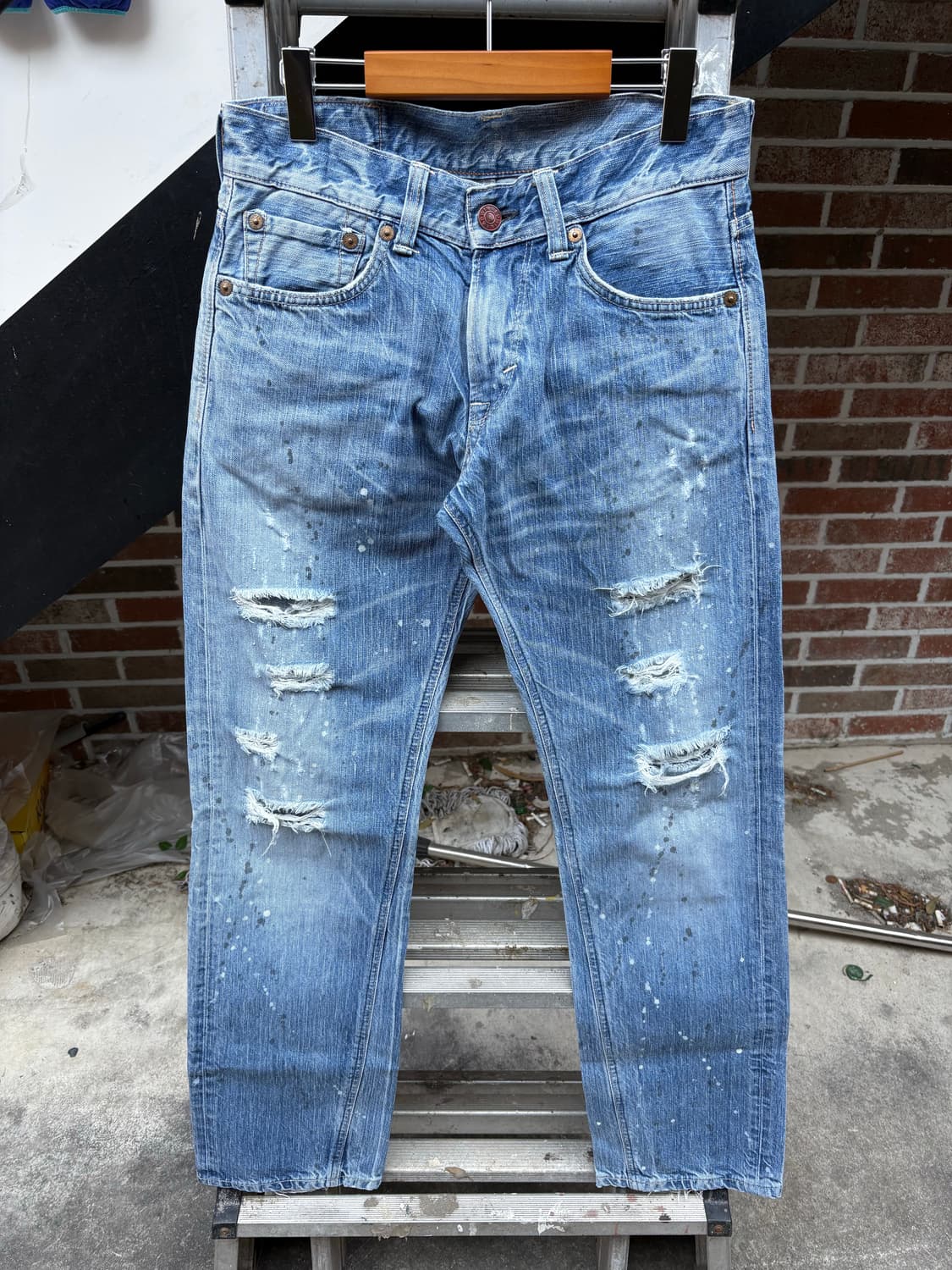 Edwin 블루 트립 데미지 페인팅 데님 상품이미지1