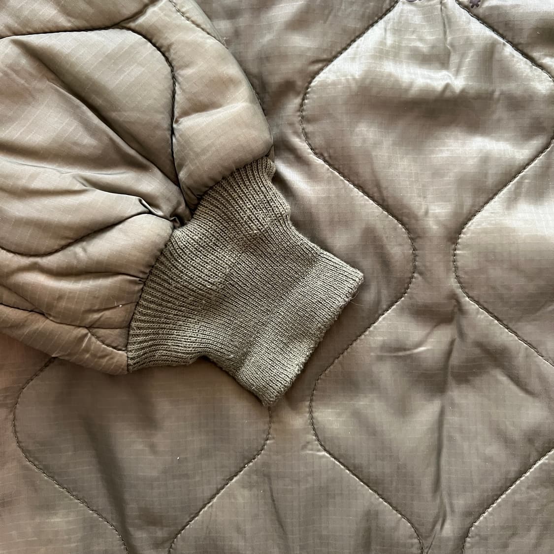 빈티지 00s CDG Alpha Industries 퀼팅 라이너 자켓 상품이미지5