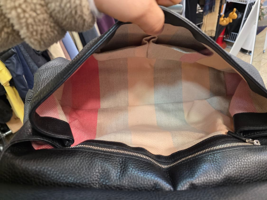 구찌 뱀부 데일리 탑 핸들백 /구찌의 시그니처 스타일과 장인 정신 상품이미지7