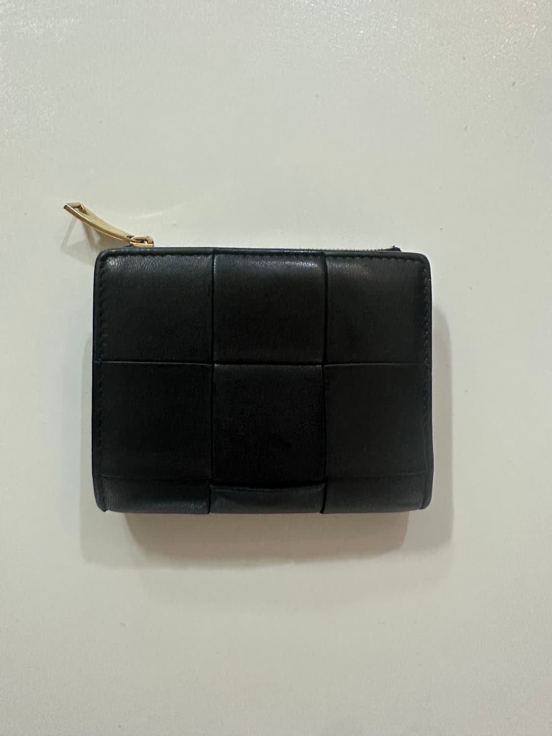 보테가 베네타 카센트 반지갑 상품이미지2