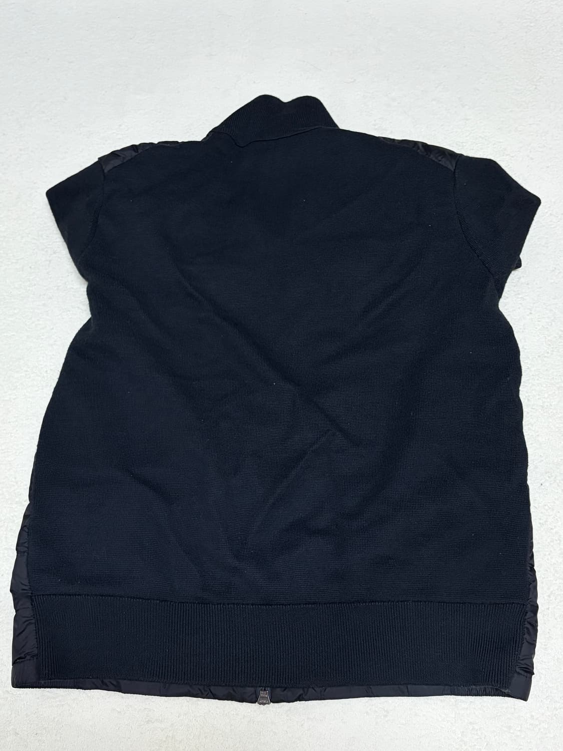 24fw 몽클레어 니트패딩 L 몽클레어 김현우 니트패딩 L 상품이미지4