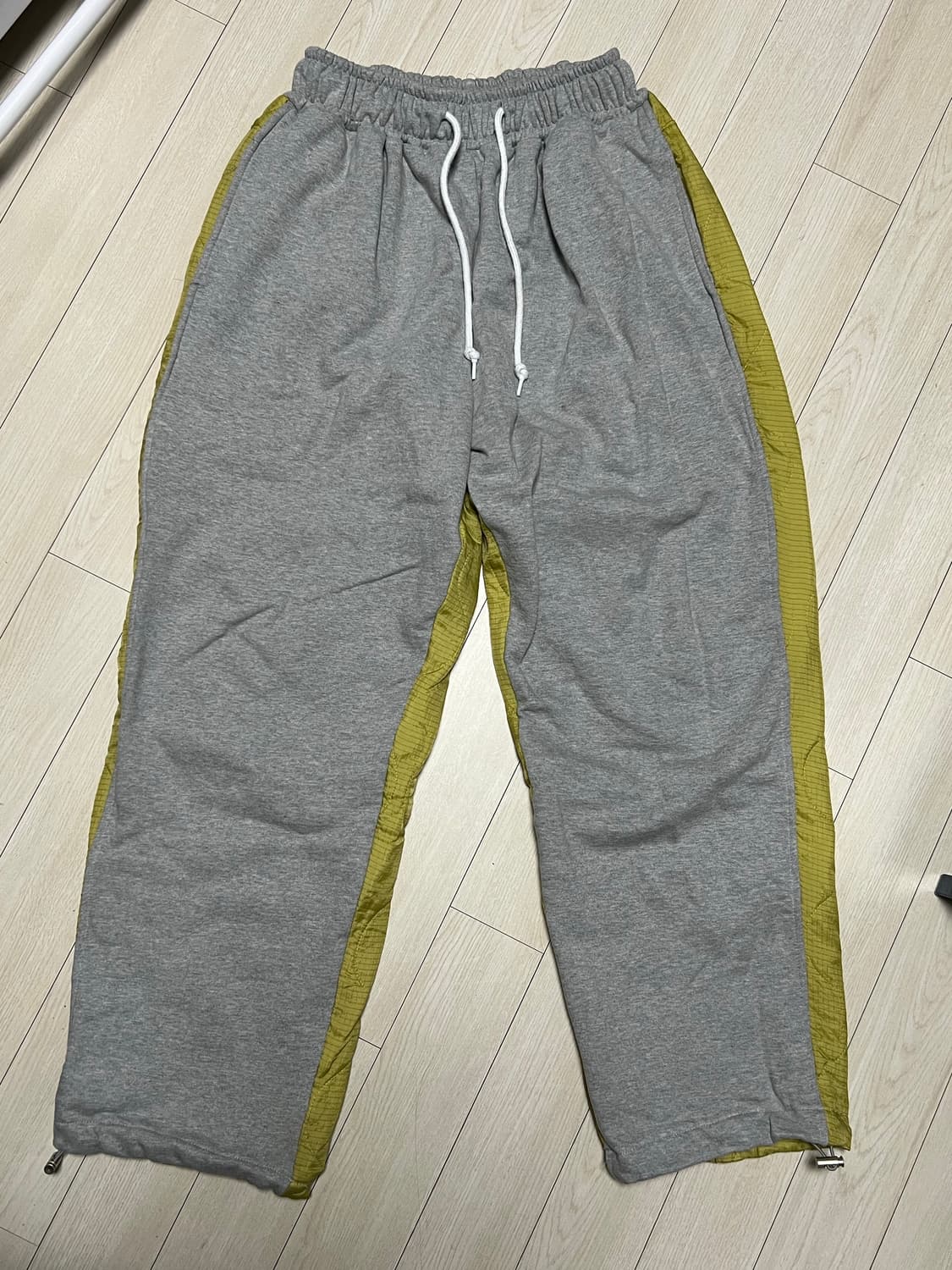 드윕 배색조거팬츠 상품이미지1