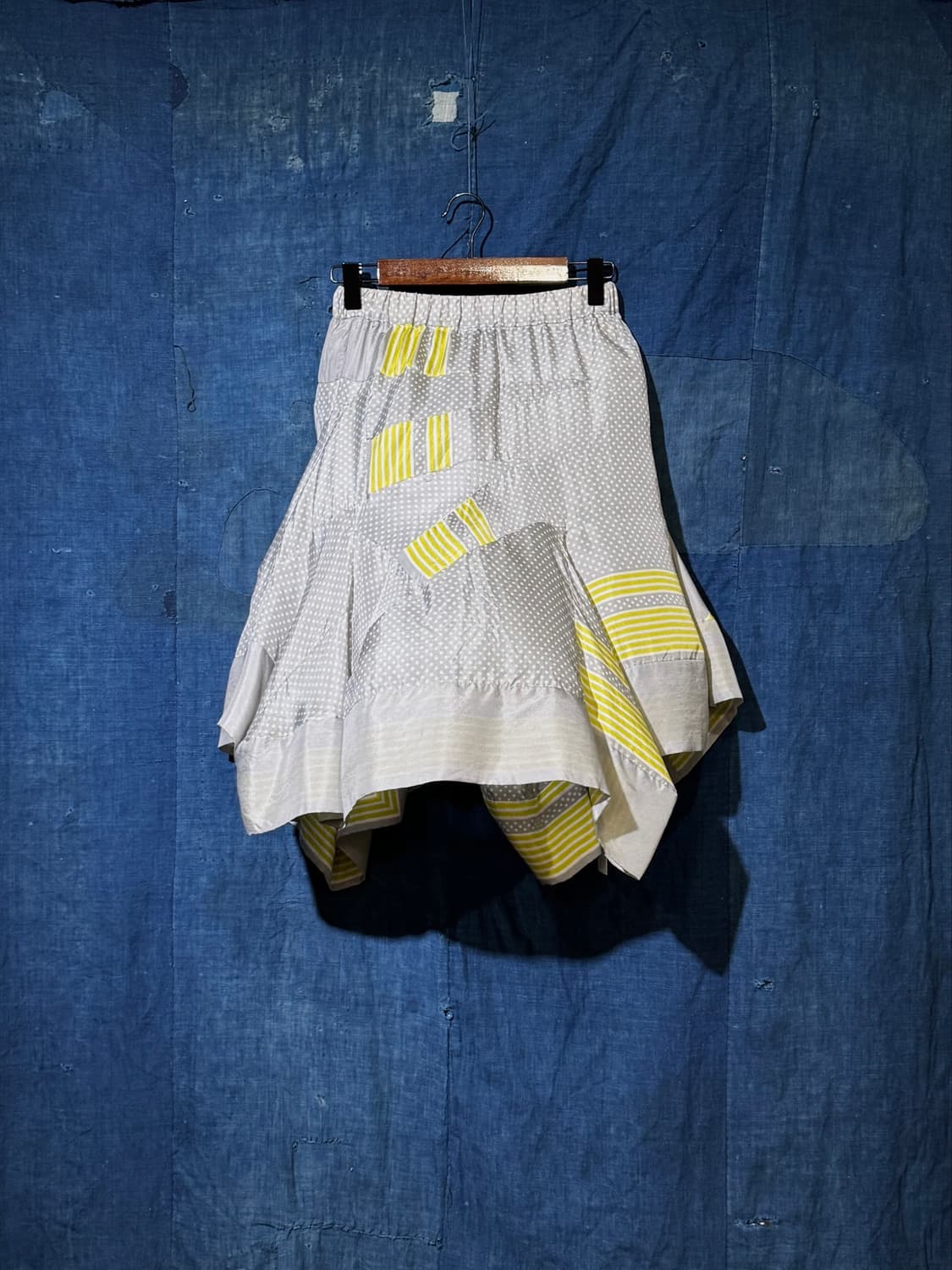 23-26) sacai Asymmetric Dot Patchwork SK 상품이미지1