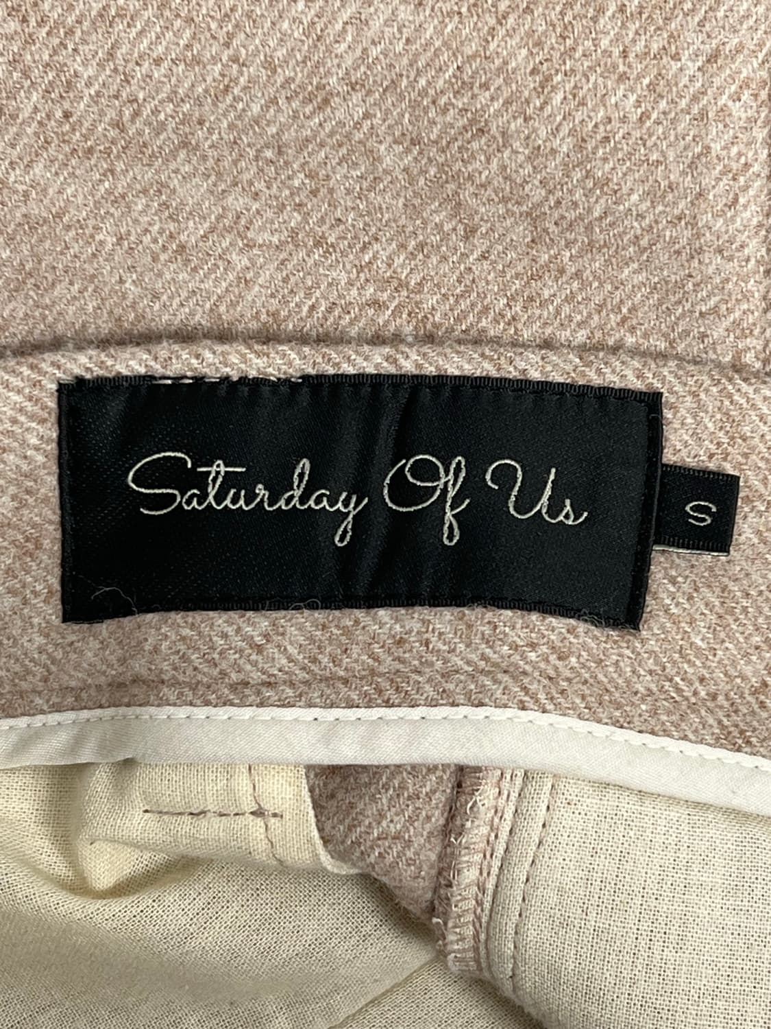 [샘플] [S] STU 웨이브 라인 울 슬랙스 페일 라이트 핑크 상품이미지10