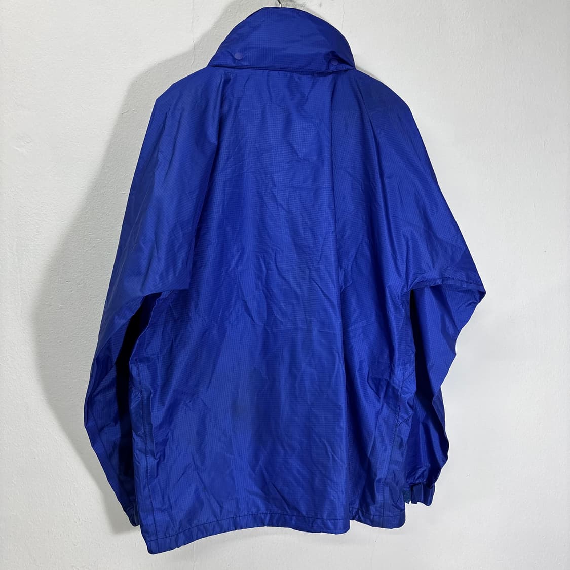 XL 몽벨 유광블루 기본로고 고어텍스 바람막이 상품이미지2