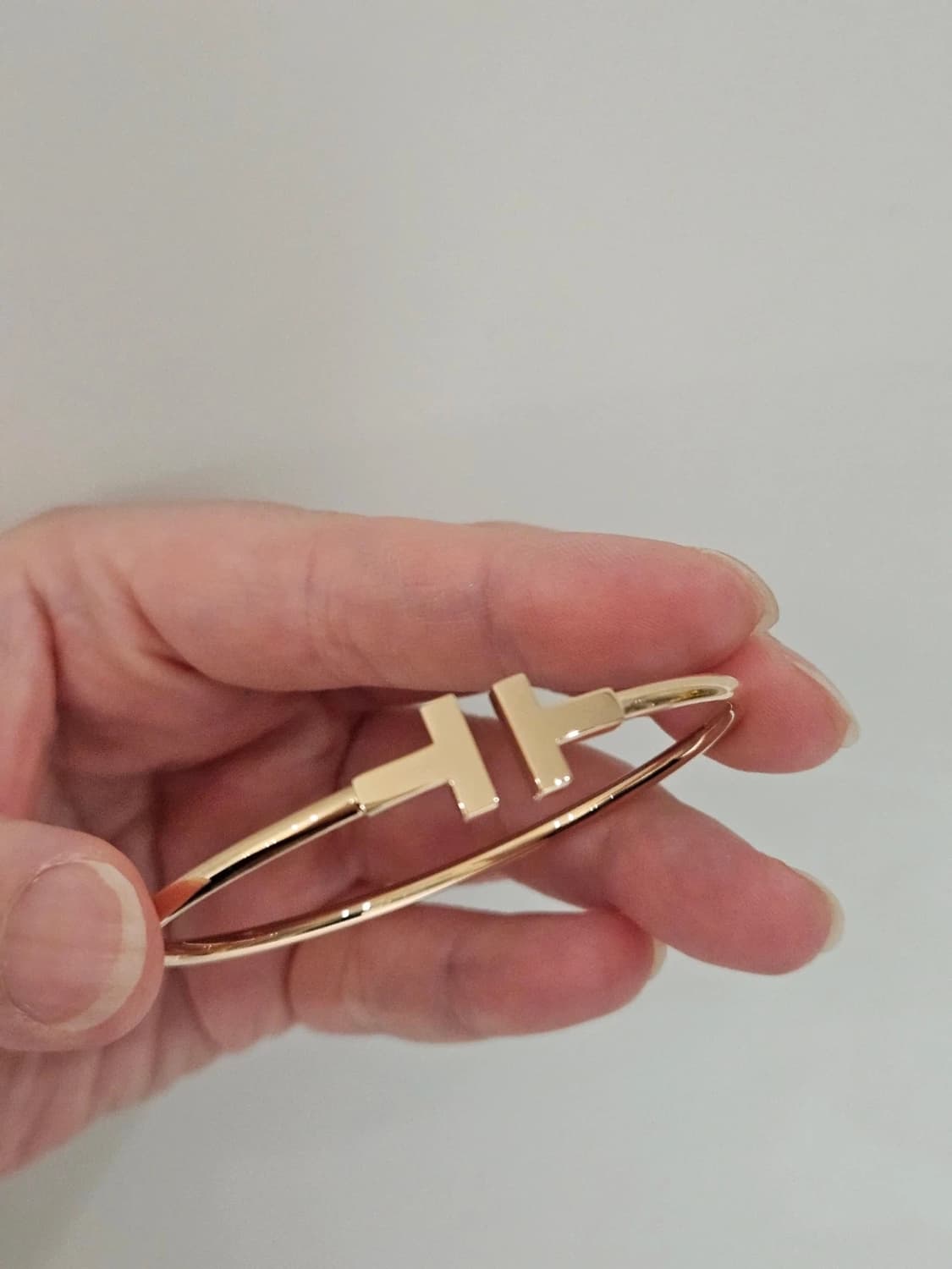 (새상품급) 티파니앤코 팔찌 T 와이어 브레이슬릿 M 상품이미지7