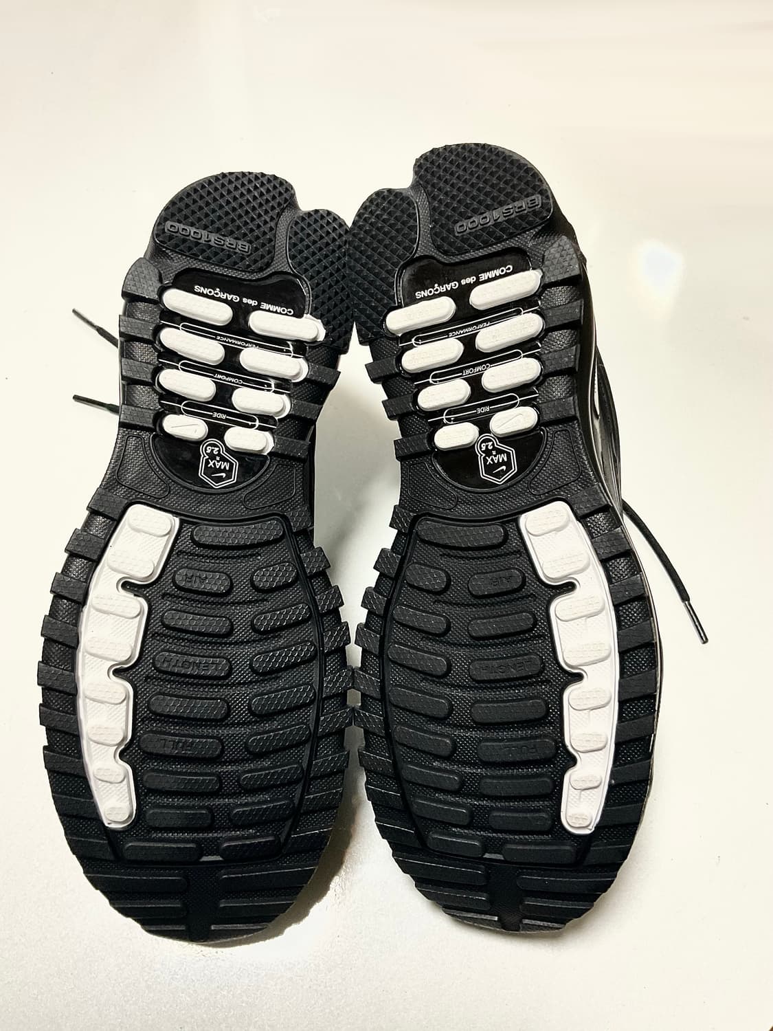 나이키  꼼데가르송 옴므 플러스 에어맥스 TL 2.5 상품이미지2