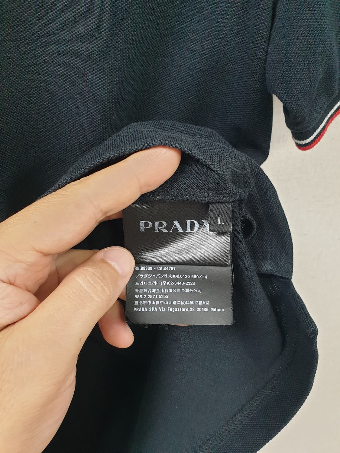 [L/정품] 프라다 스포츠 폴로 반팔 블랙 상품이미지6