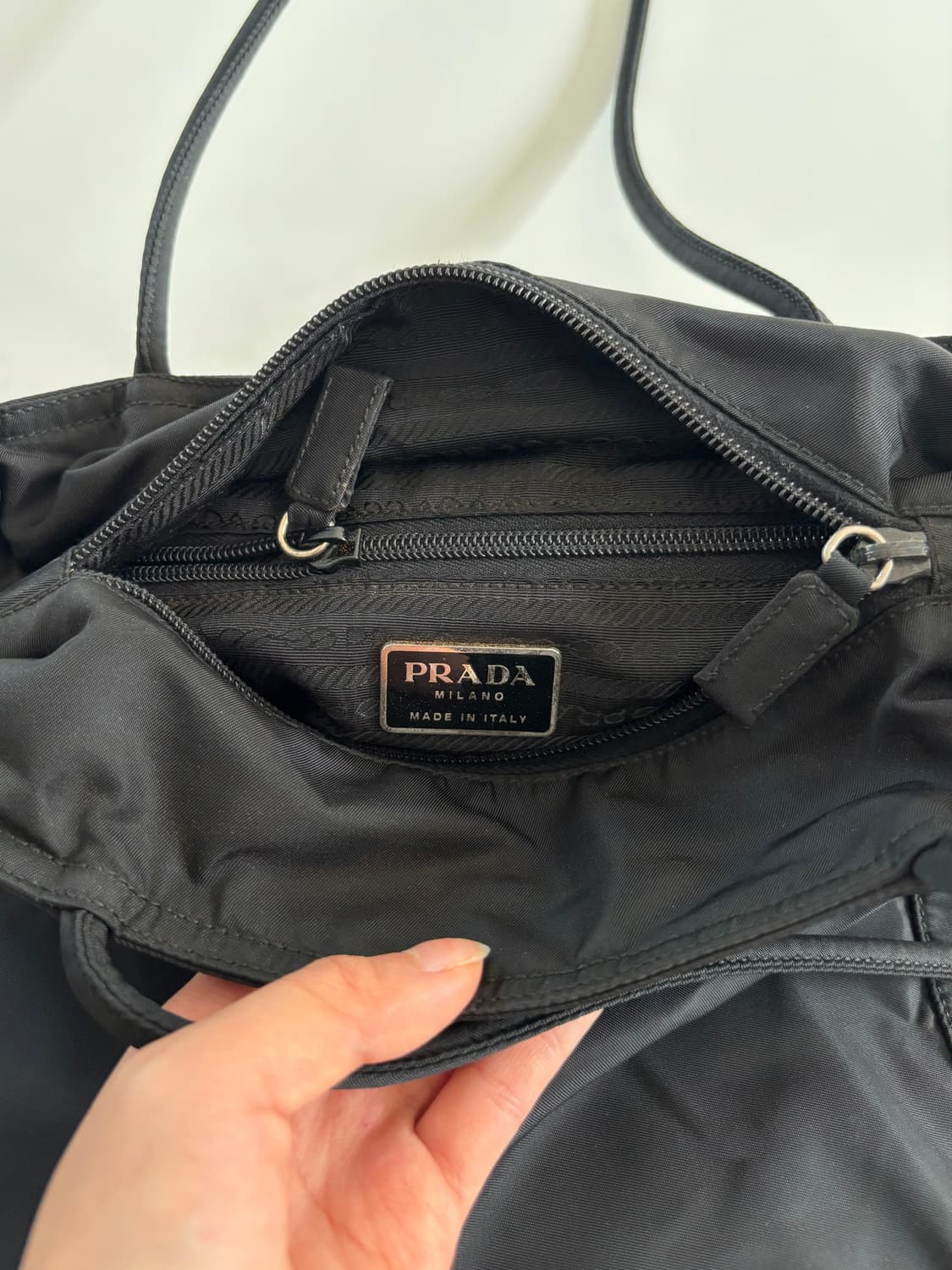 Prada 프라다 블랙 나일론 미니 토트백 상품이미지8
