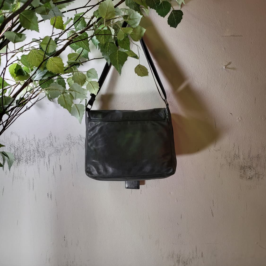 휴고 보스 레더 크로스백 상품이미지7