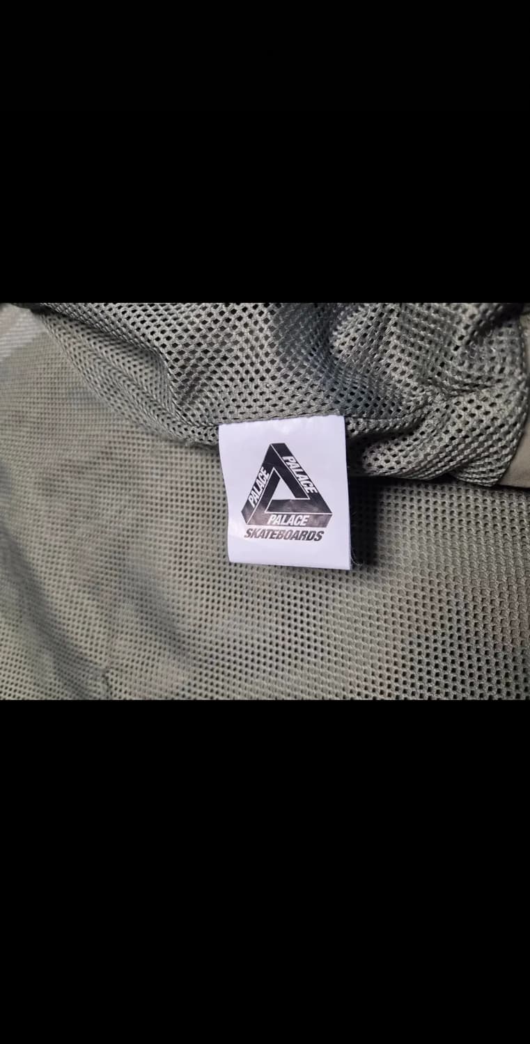 [L] 23SS 팔라스 모토 쉘 자켓 딥그린 판매 상품이미지7