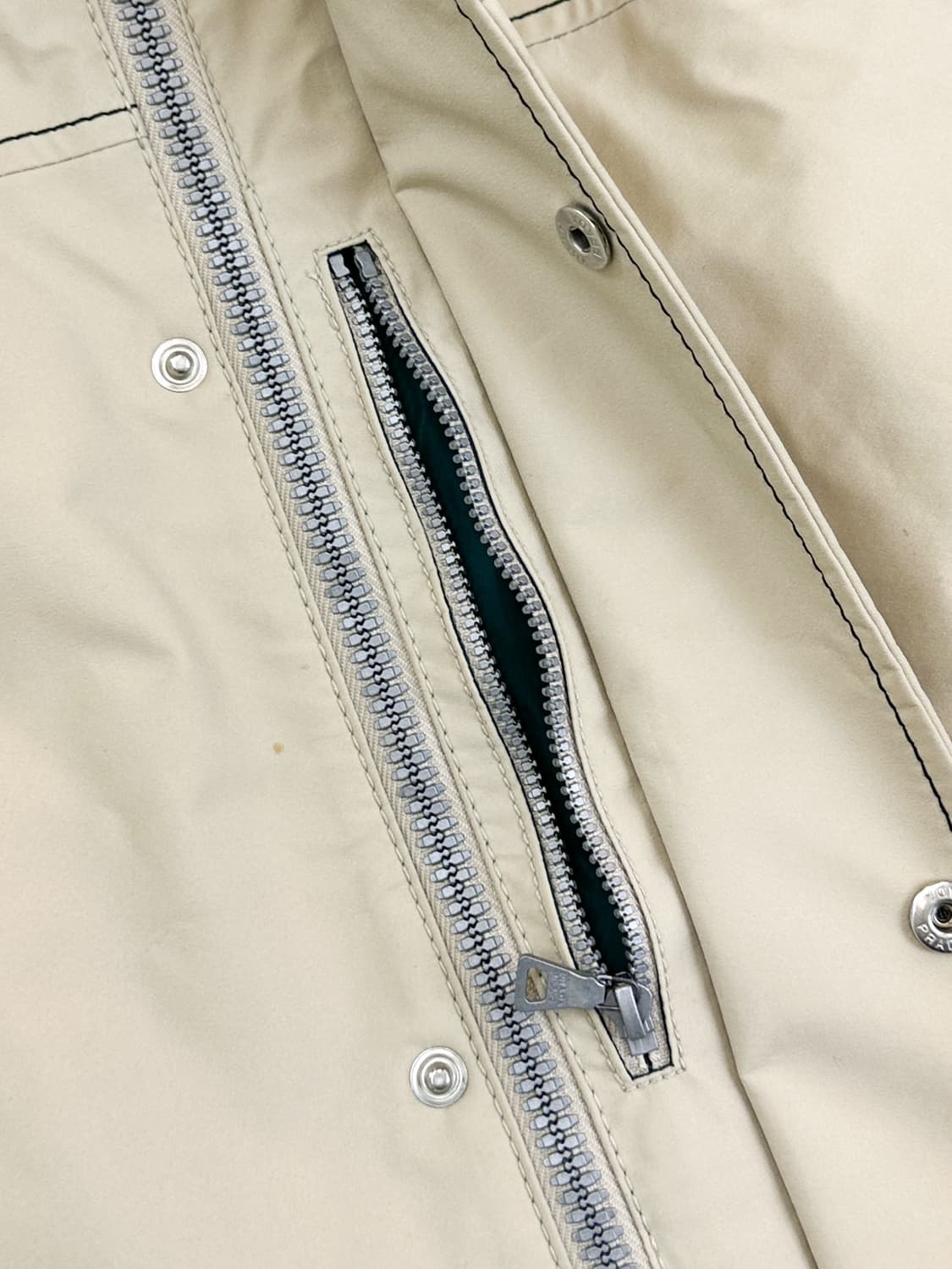 프라다 고어텍스 레드라벨 자켓 상품이미지6