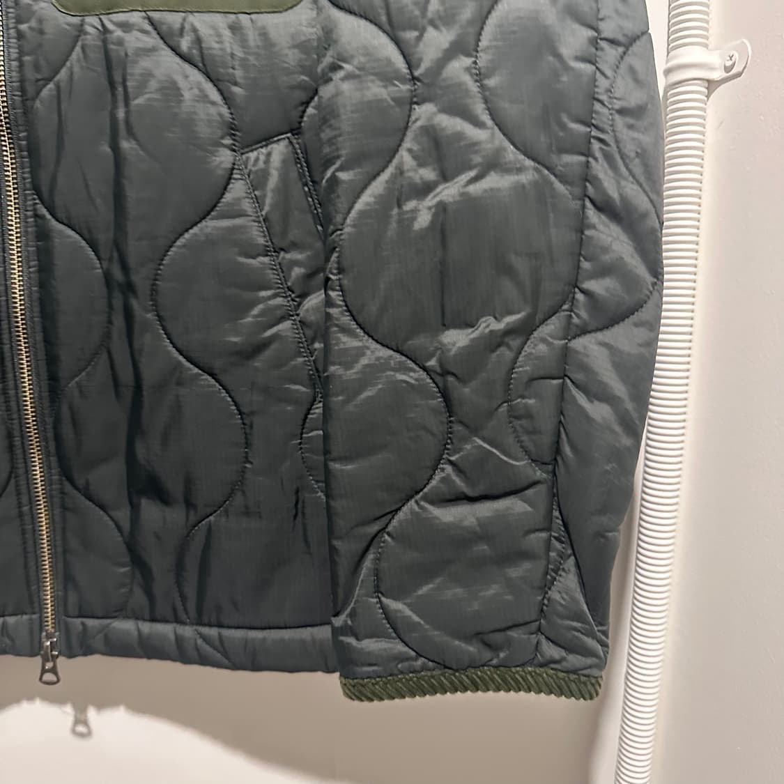 JW앤더슨 퀄팅 자켓 상품이미지4