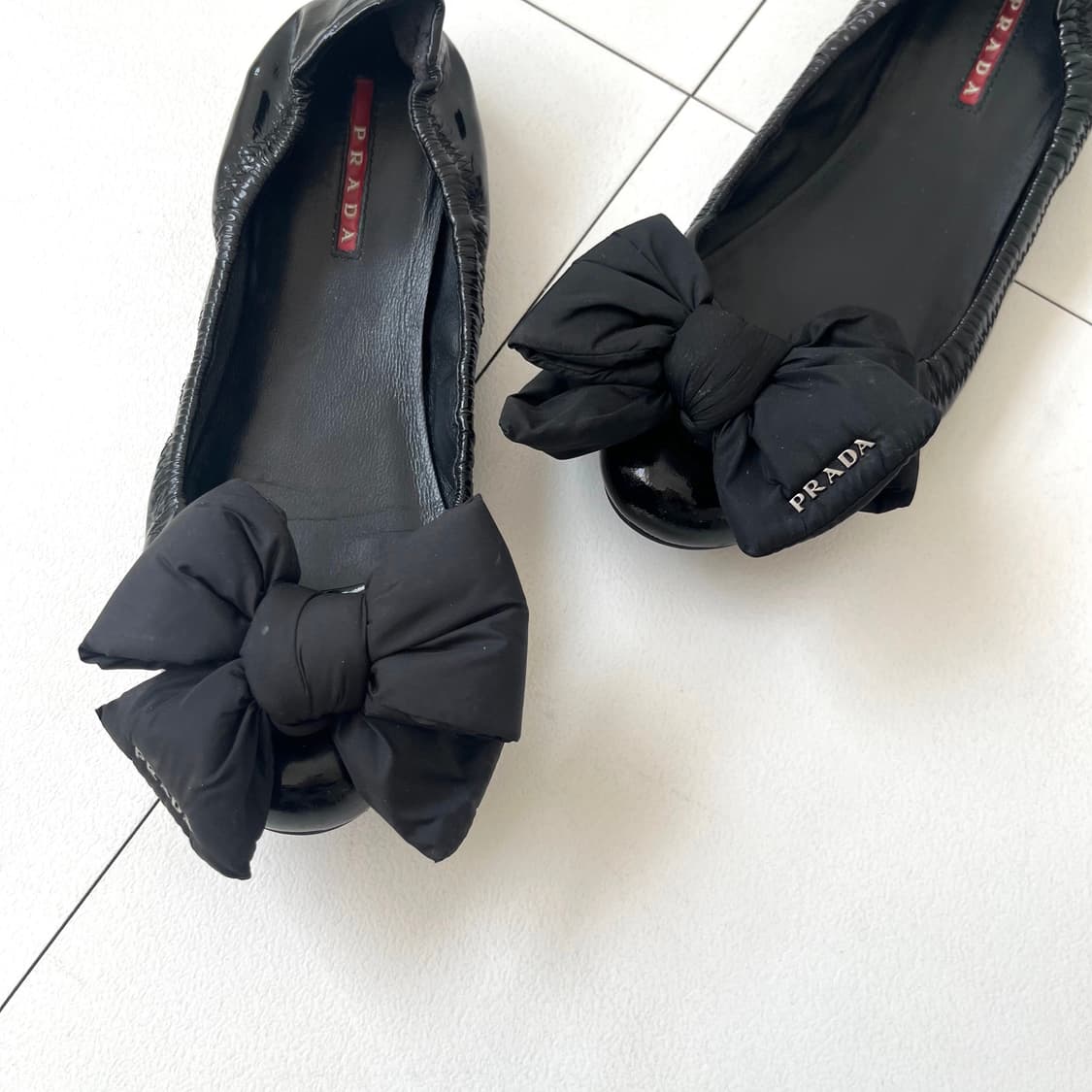 프라다 리본 플랫 슈즈 상품이미지8