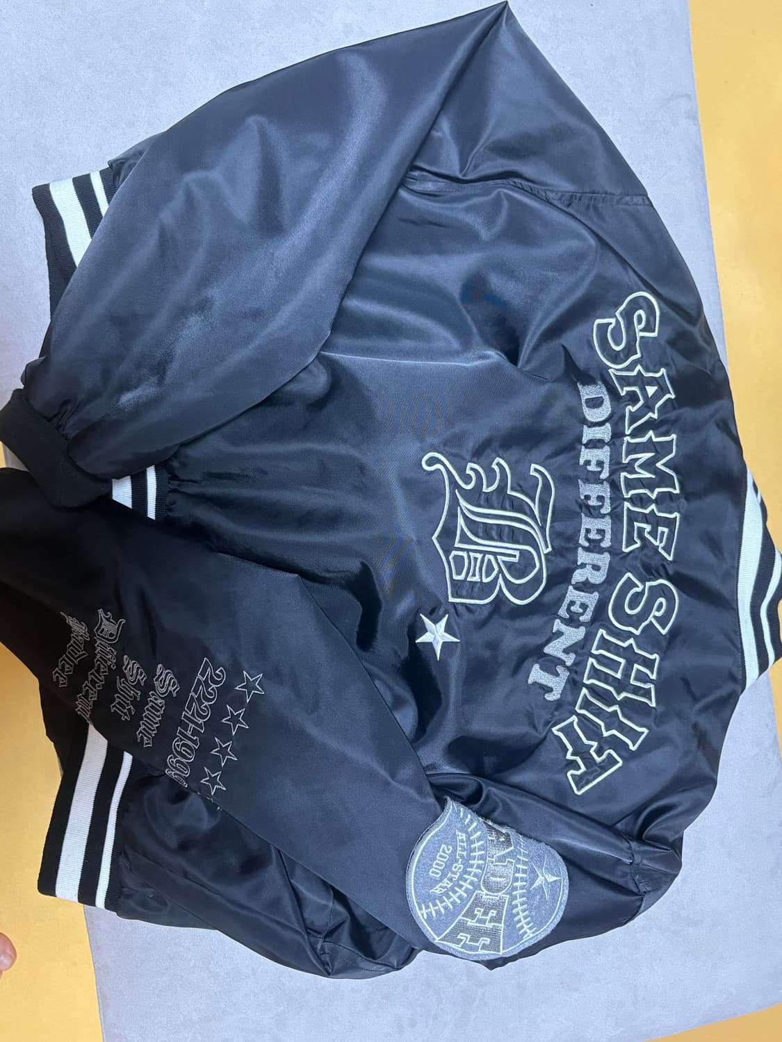 배디 바시티 자켓 M 상품이미지4