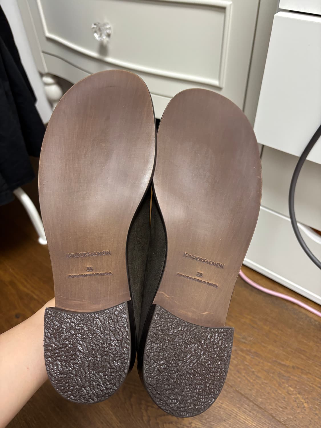 킨더살몬 스웨이드 플랫슈즈 새상품 250 Olie Leather Loaf 상품이미지8