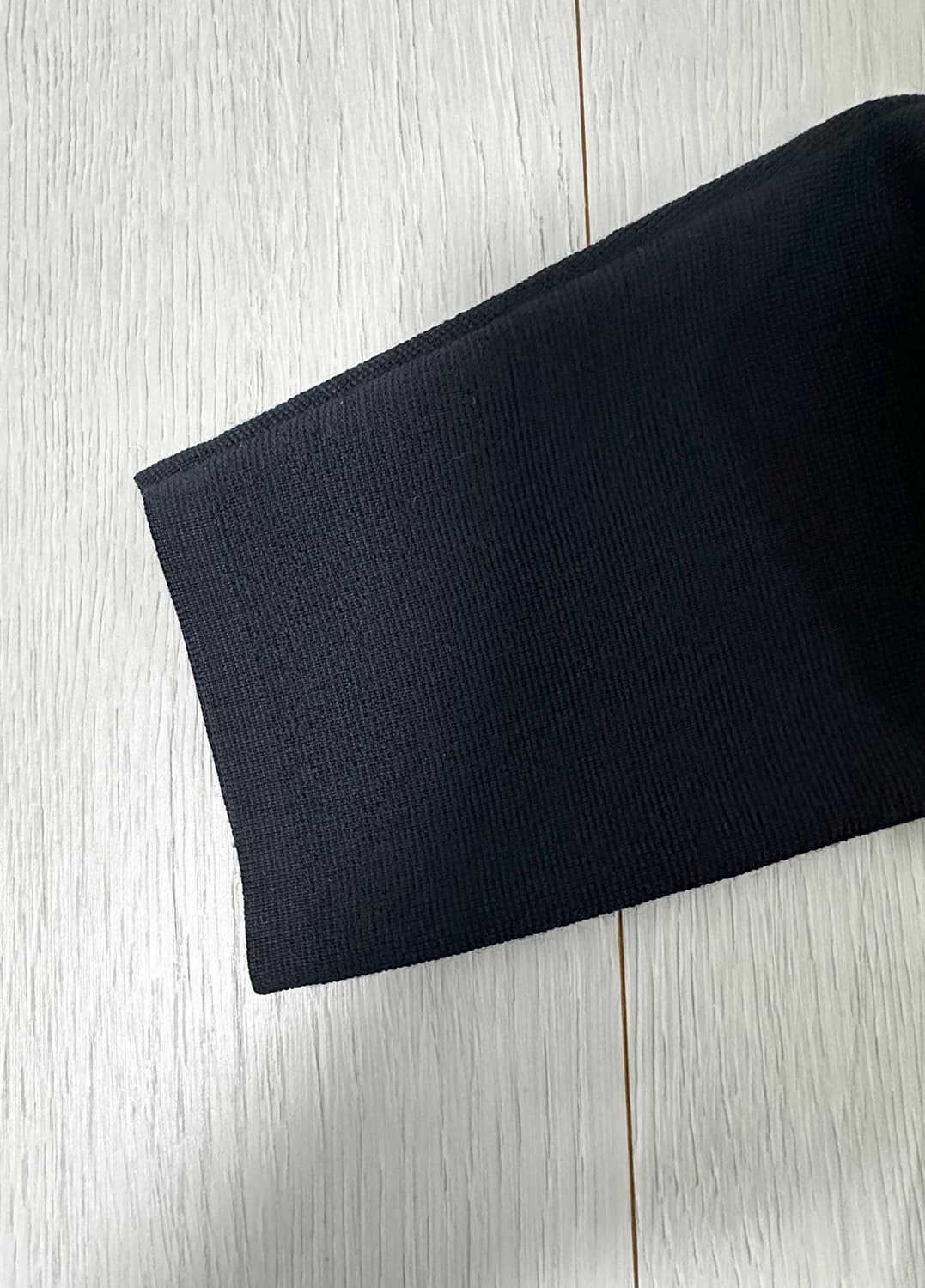 [COS 코스] 여성 네이비 울 니트 / M(38) 사이즈 상품이미지3