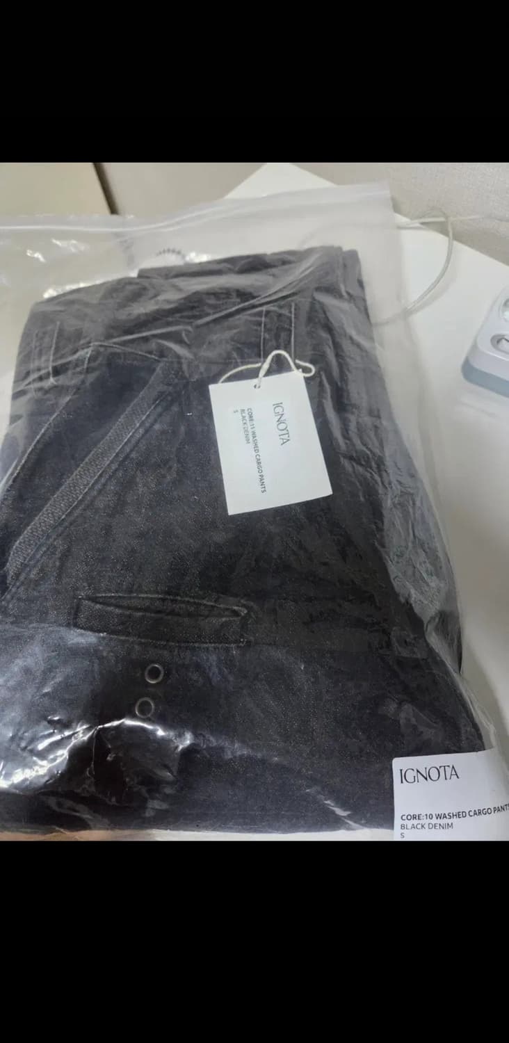 이그노타 코어:11 워시드 카고 팬츠 블랙 데님 상품이미지3