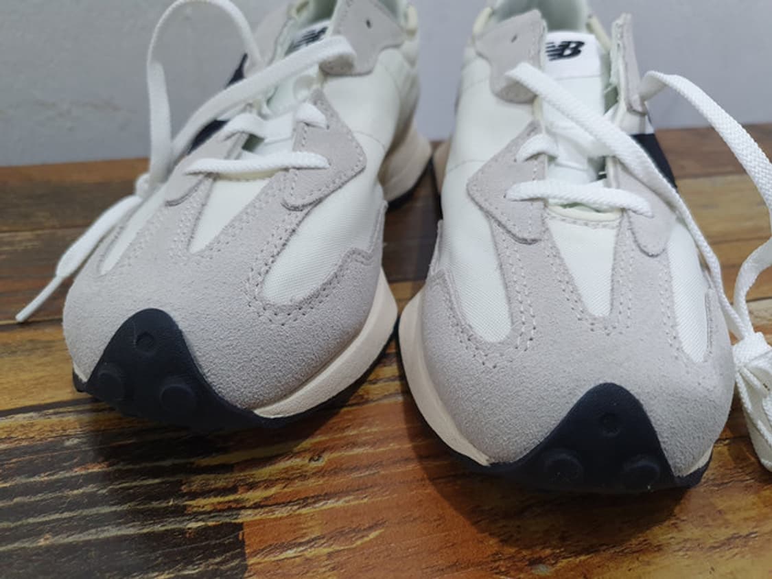 NEW BALANCE 뉴발란스 327 GS 버치 블랙 (220MM) 상품이미지3