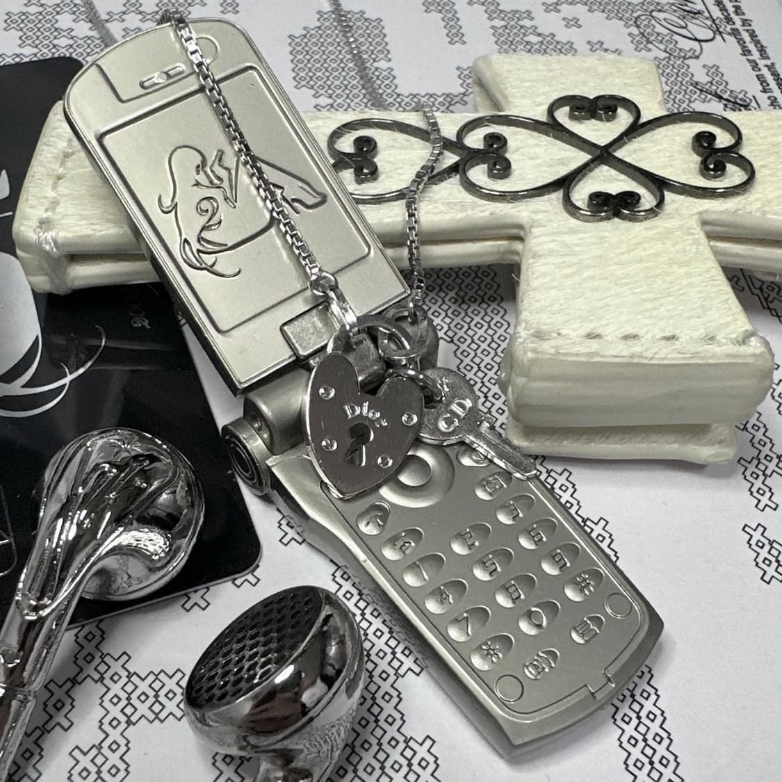 디올 미니러브락 목걸이 상품이미지2