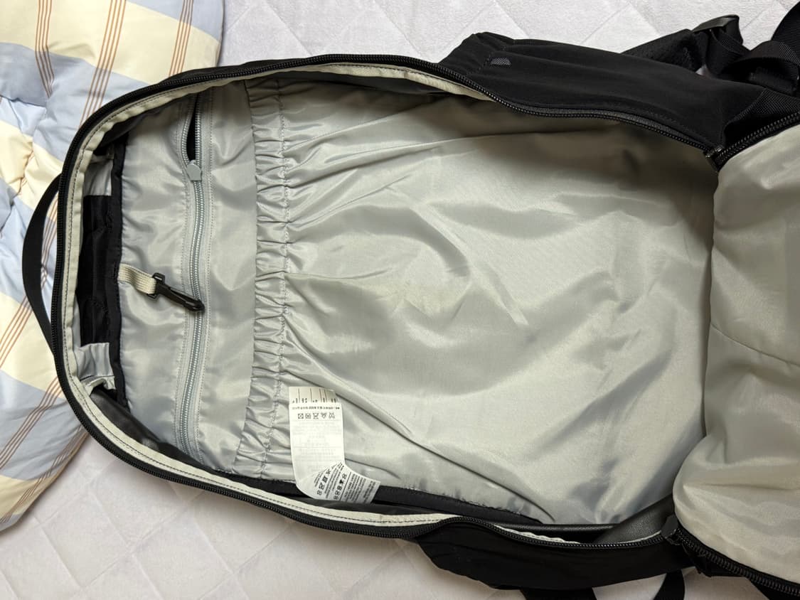 아크테릭스 맨티스32 화이트로고 백팩 상품이미지6