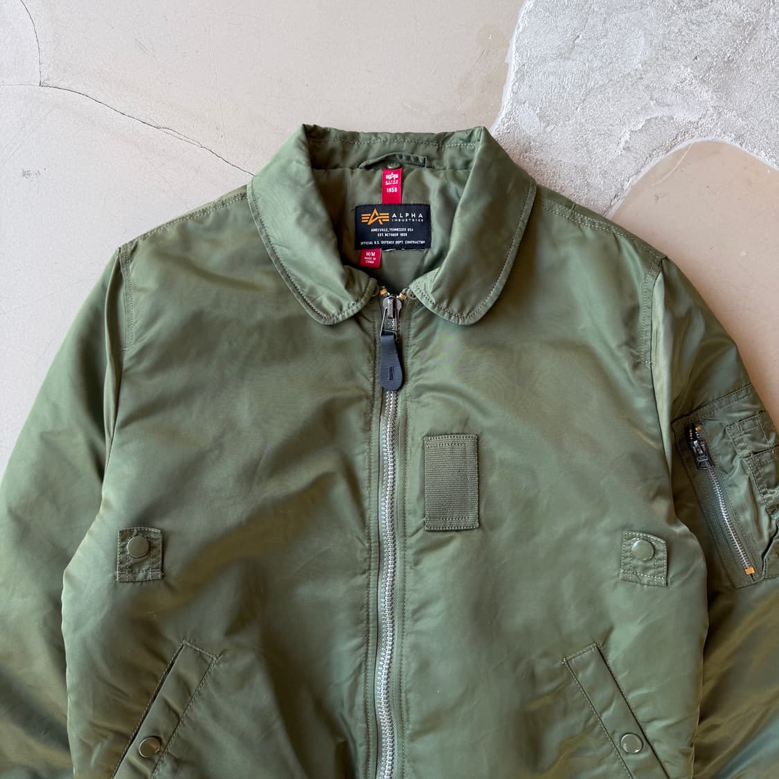 알파 인더스트리 b-15 플라이트 자켓 상품이미지3