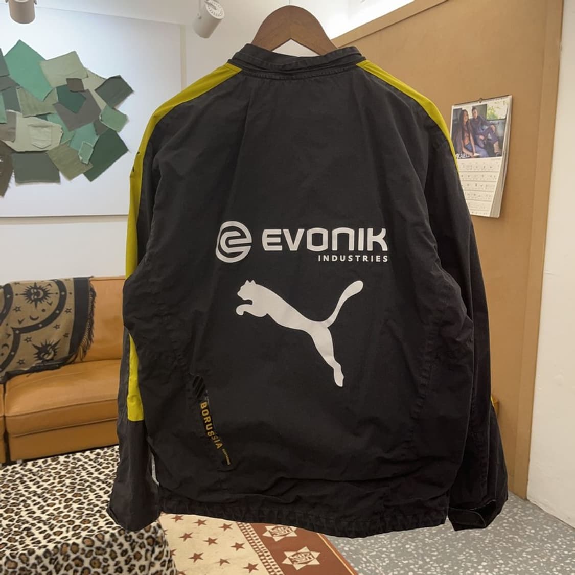 푸마 올드스쿨 보루시아 도르트문트 바람막이 자켓 L C09312 상품이미지4