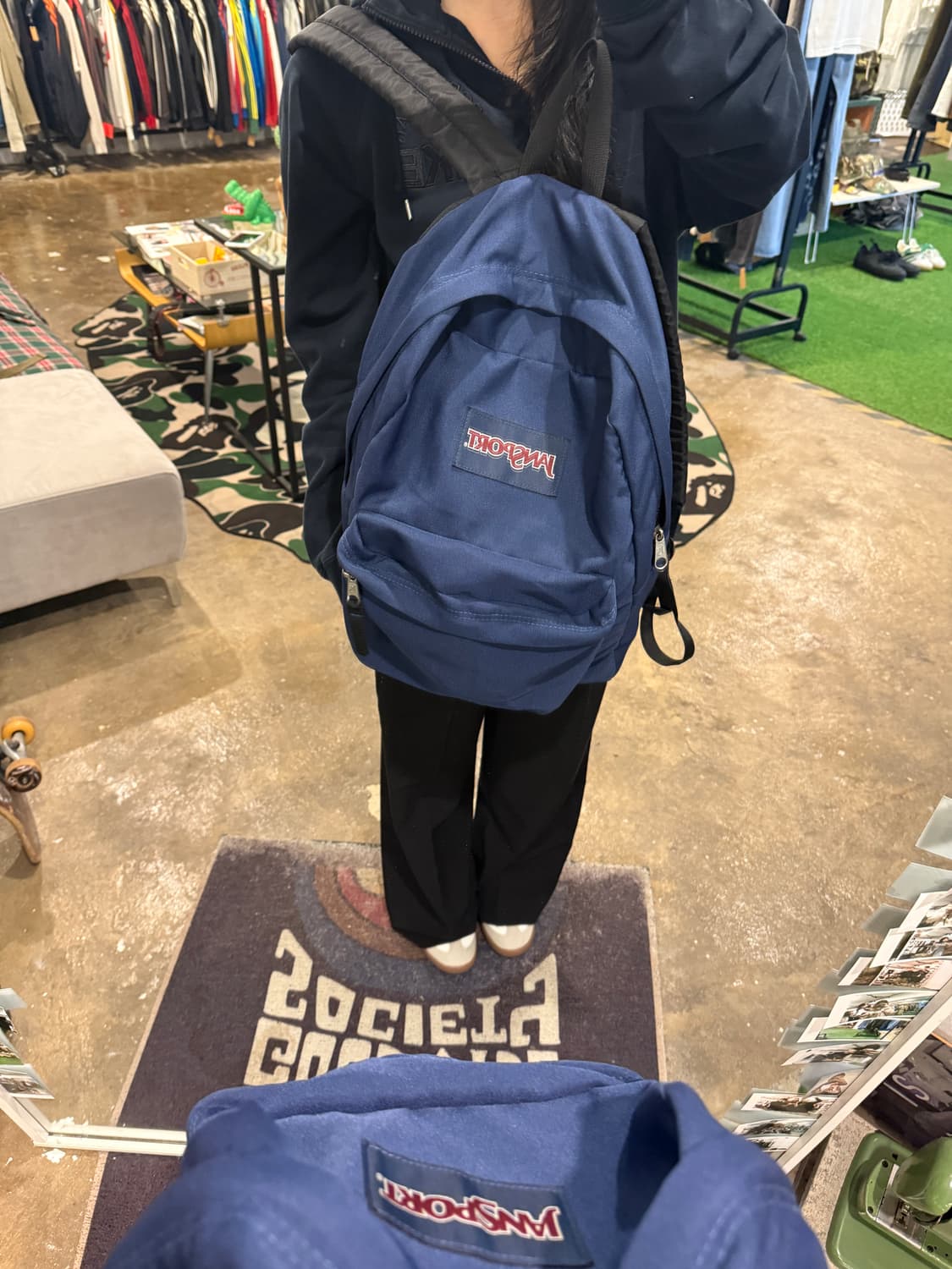 잔스포츠 백팩 네이비 상품이미지7