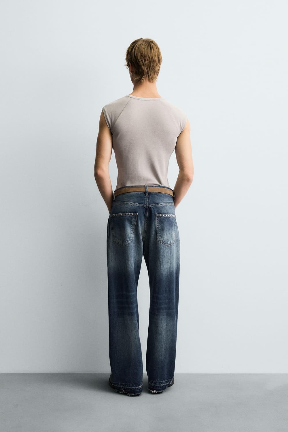 자라 스터드 장식 루즈핏 진 새상품 상품이미지4