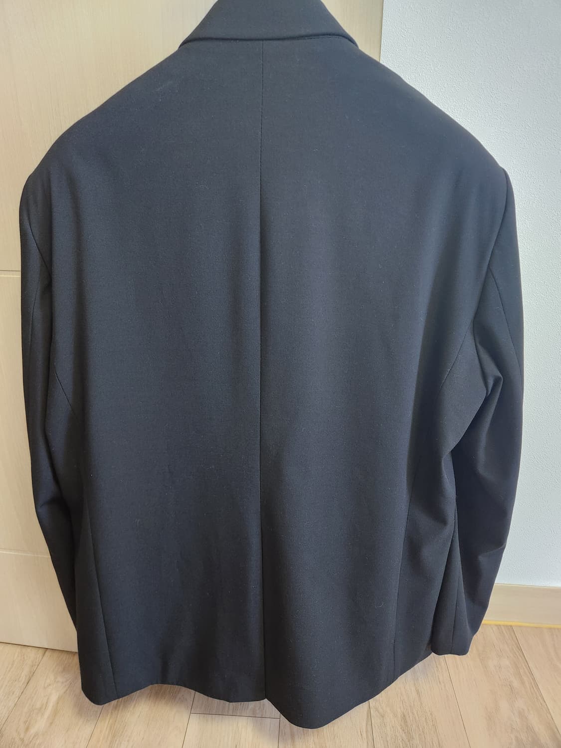 인사일런스 오버핏 블레이저(블레이져) S 95사이즈 새상품 싸게 팝니다. 상품이미지2