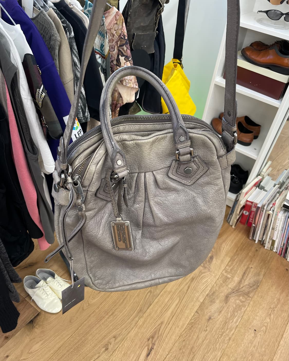 마크제이콥스 레더 백 상품이미지4