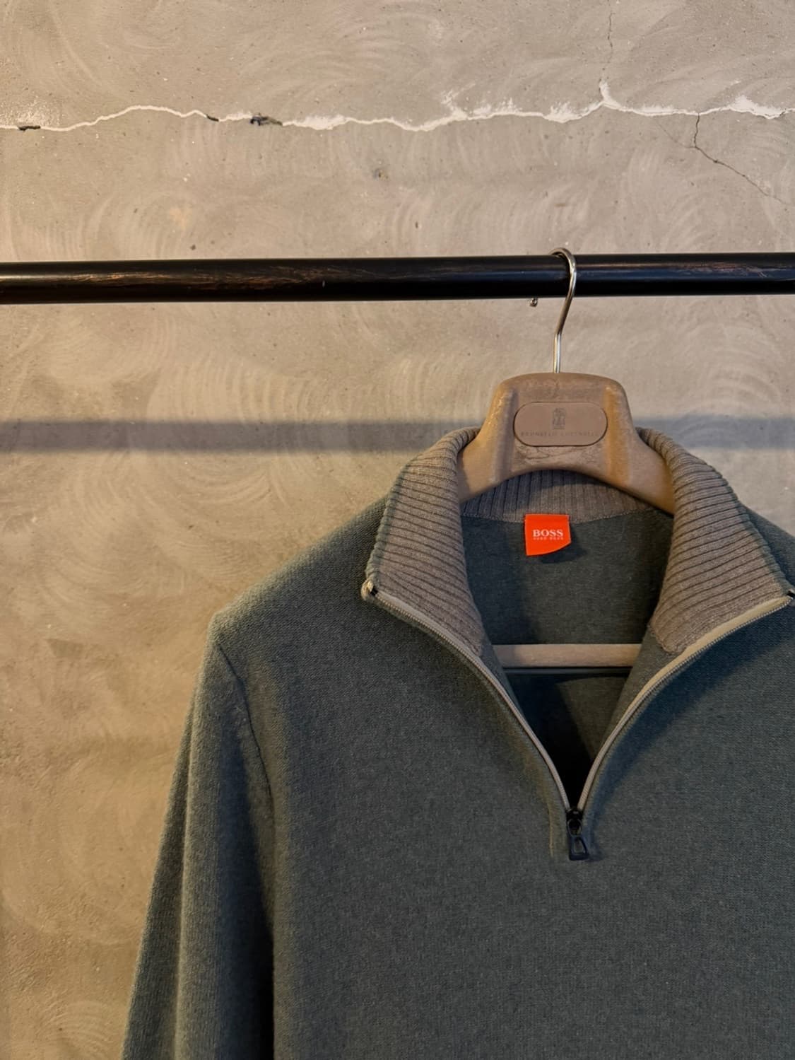 휴고보스 램스울 짚업 니트 100~105 상품이미지2